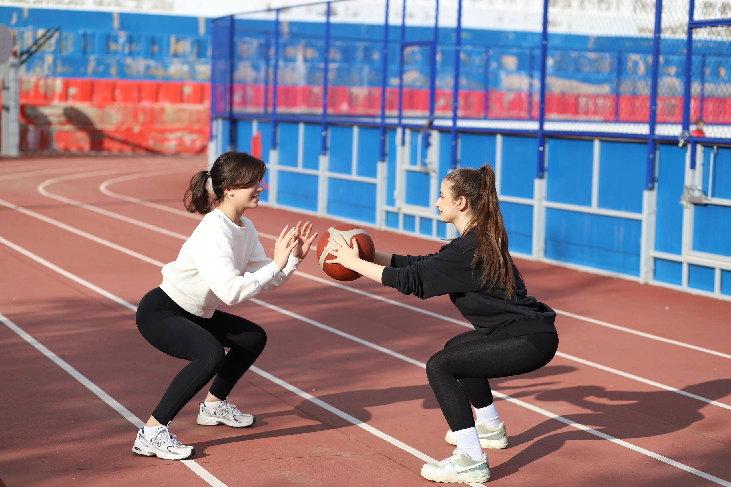 1. Выпускные альбомы, индивидуальные фотосессии в Костроме