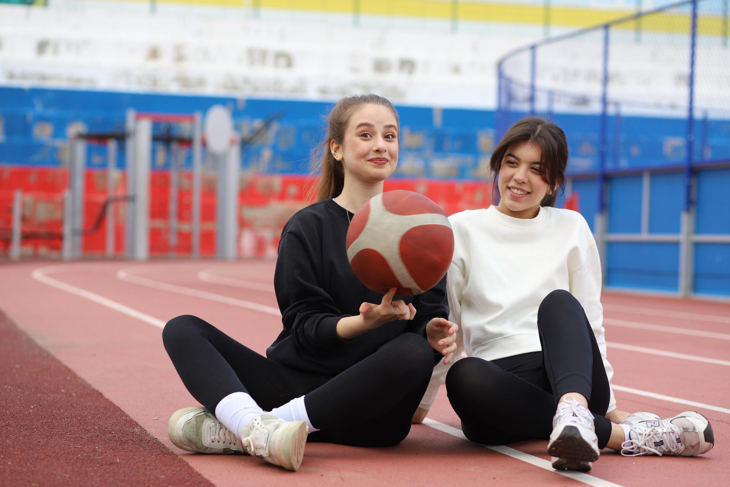 1. Выпускные альбомы, индивидуальные фотосессии в Костроме