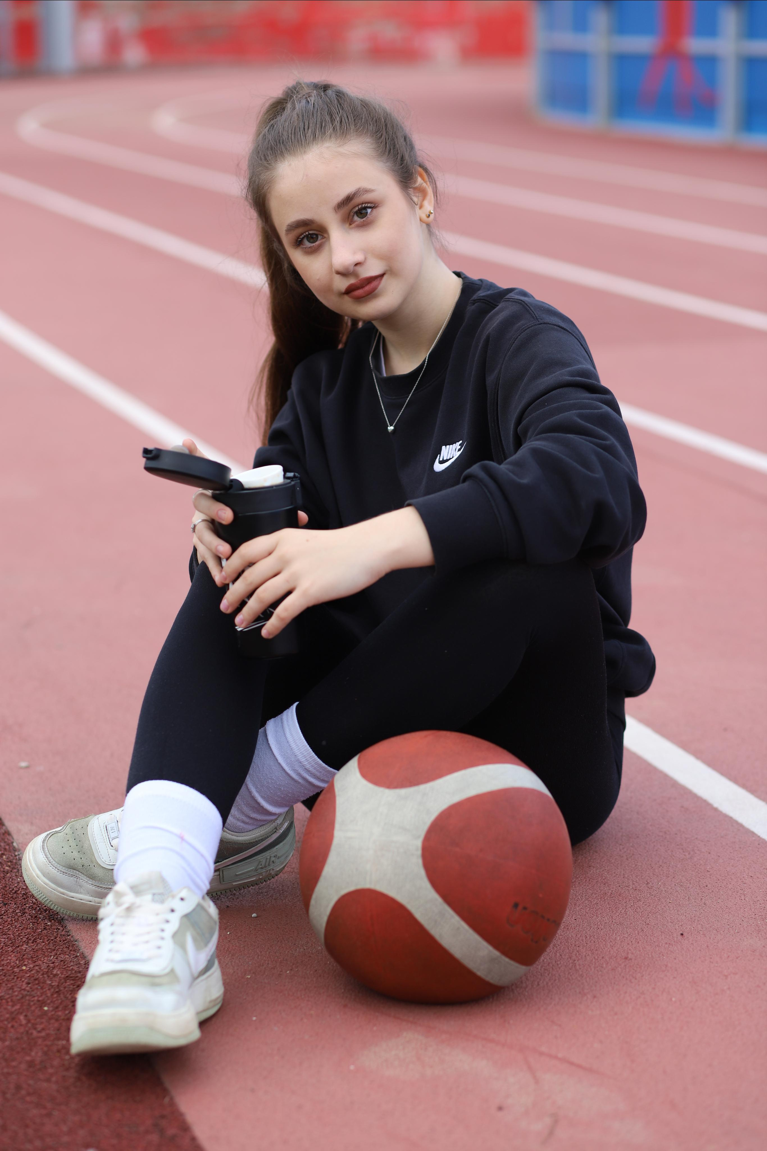 1. Выпускные альбомы, индивидуальные фотосессии в Костроме