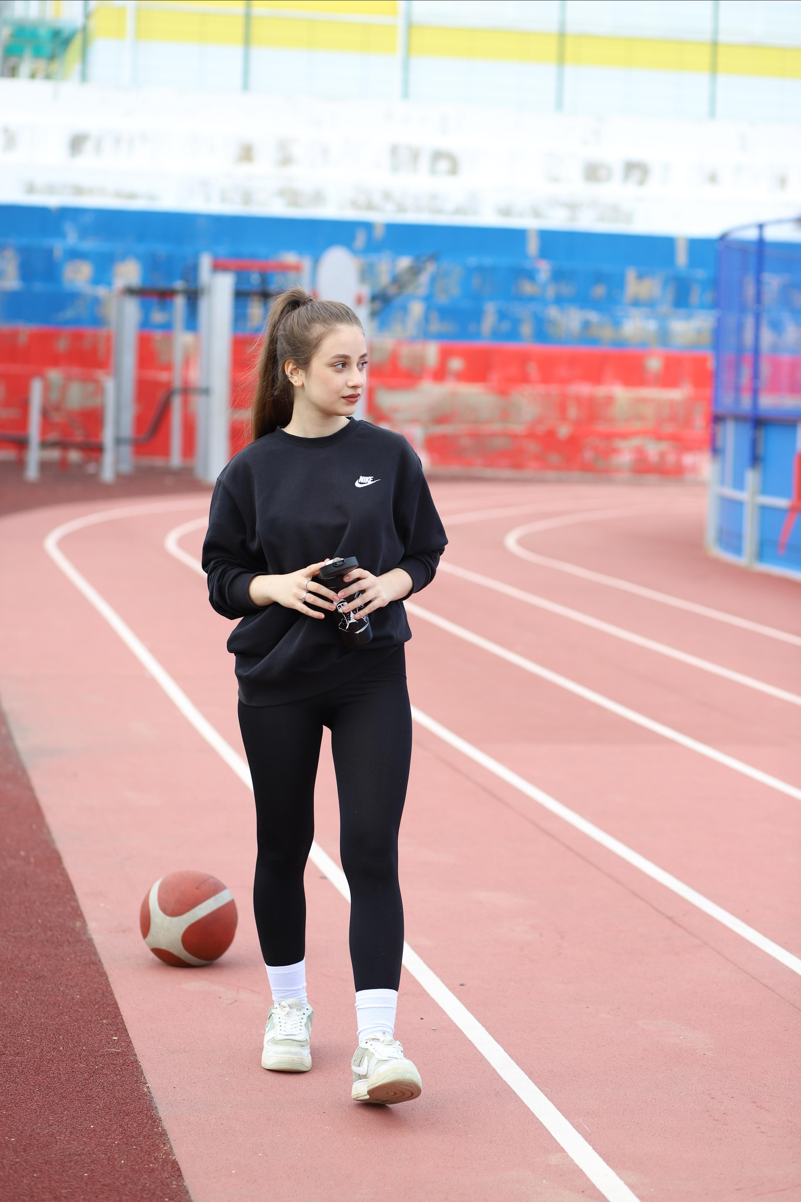 1. Выпускные альбомы, индивидуальные фотосессии в Костроме