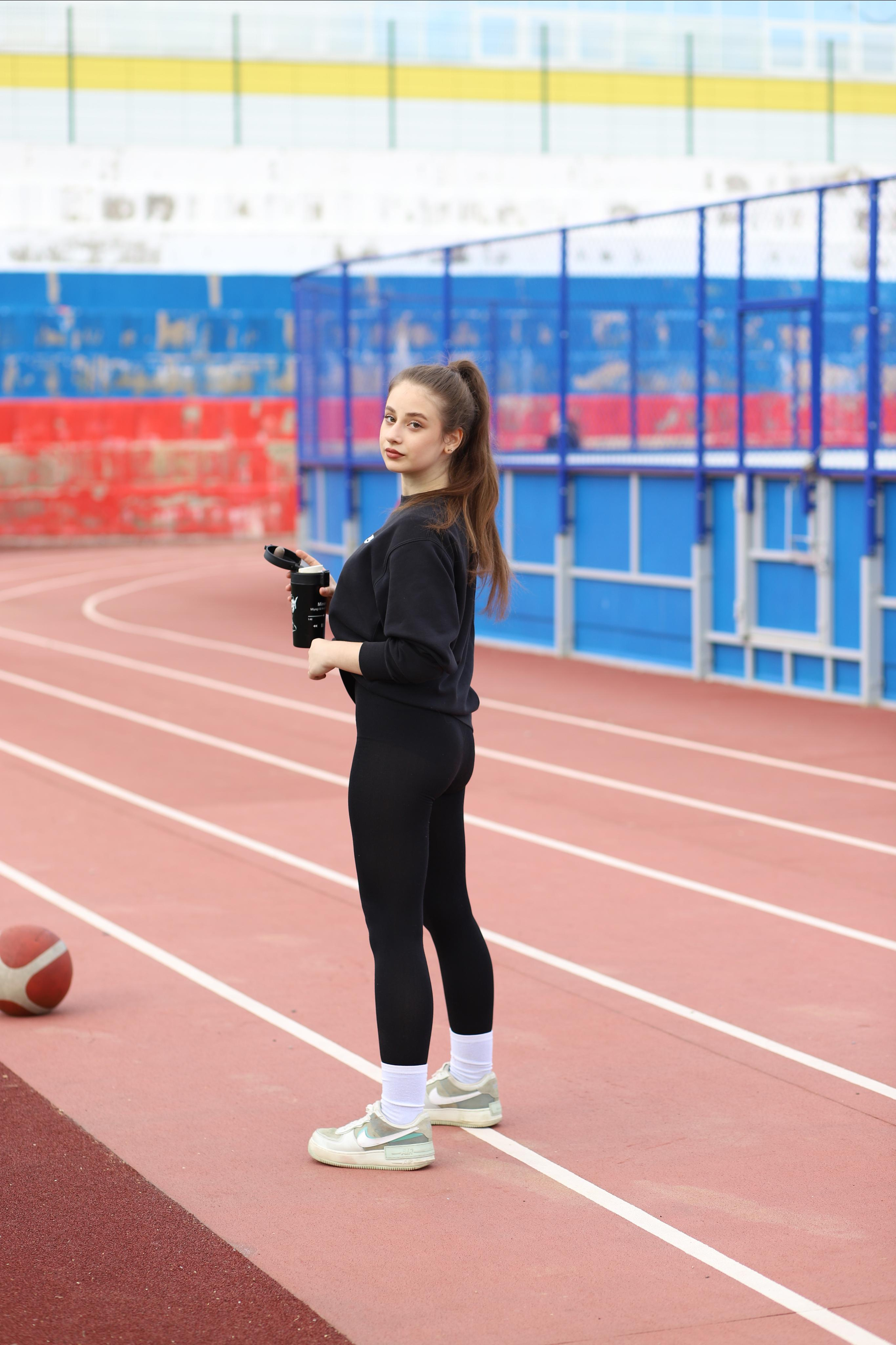 1. Выпускные альбомы, индивидуальные фотосессии в Костроме