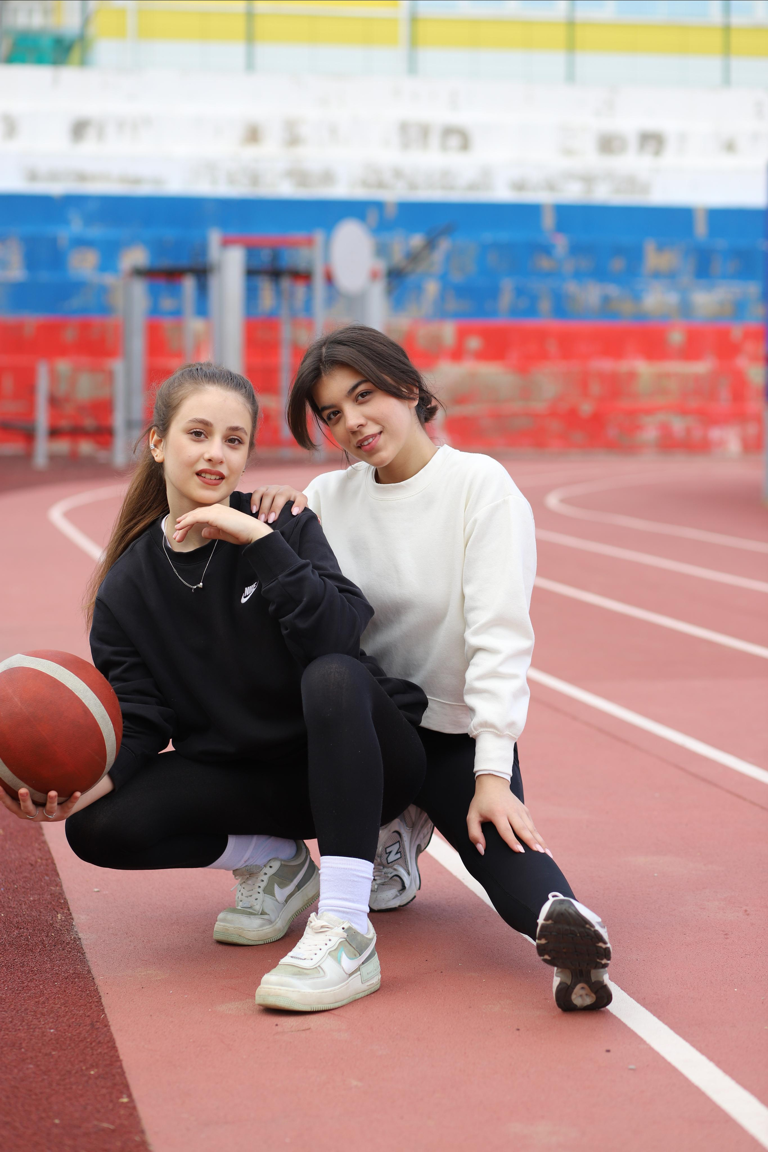 1. Выпускные альбомы, индивидуальные фотосессии в Костроме