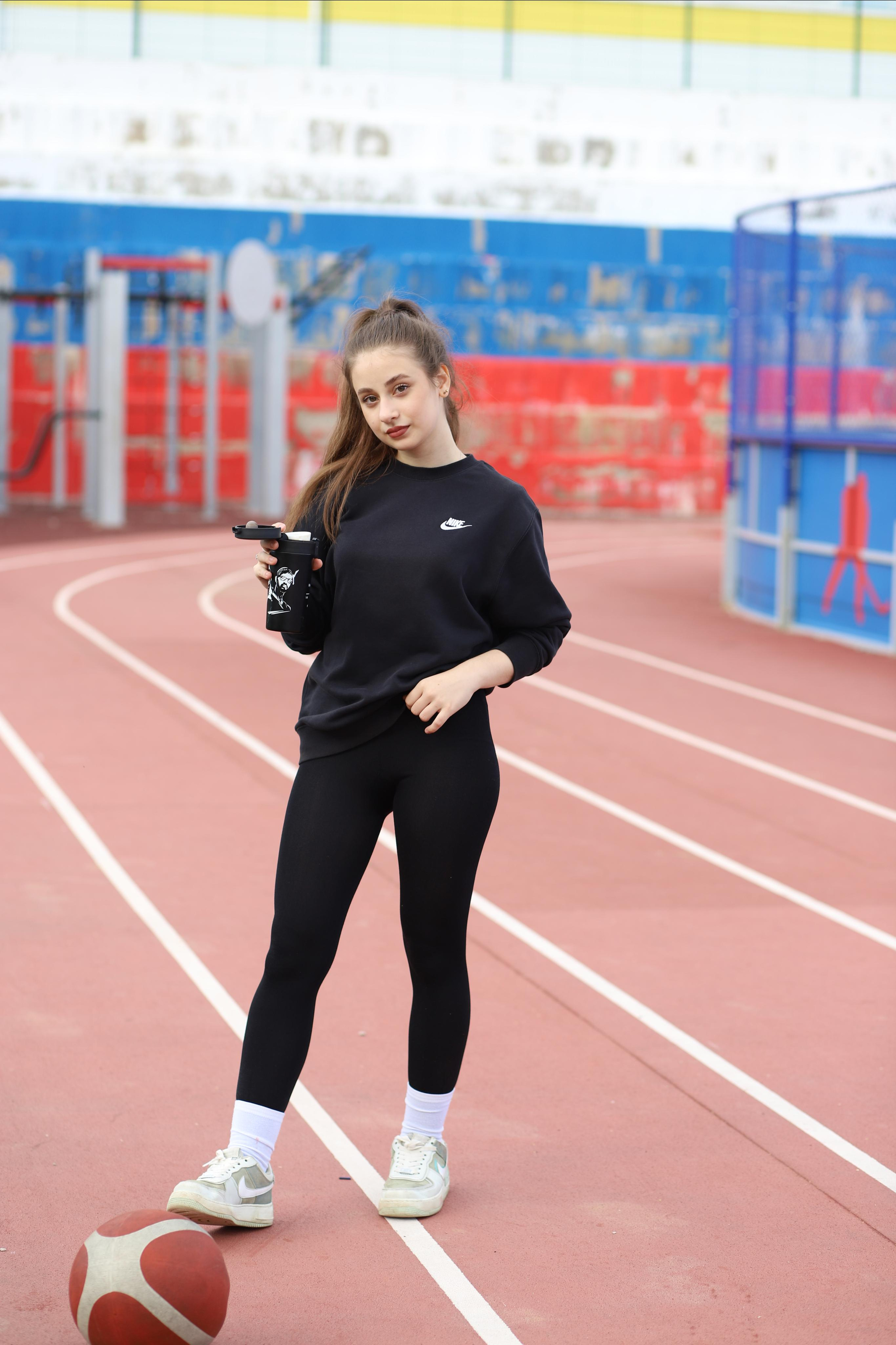 1. Выпускные альбомы, индивидуальные фотосессии в Костроме