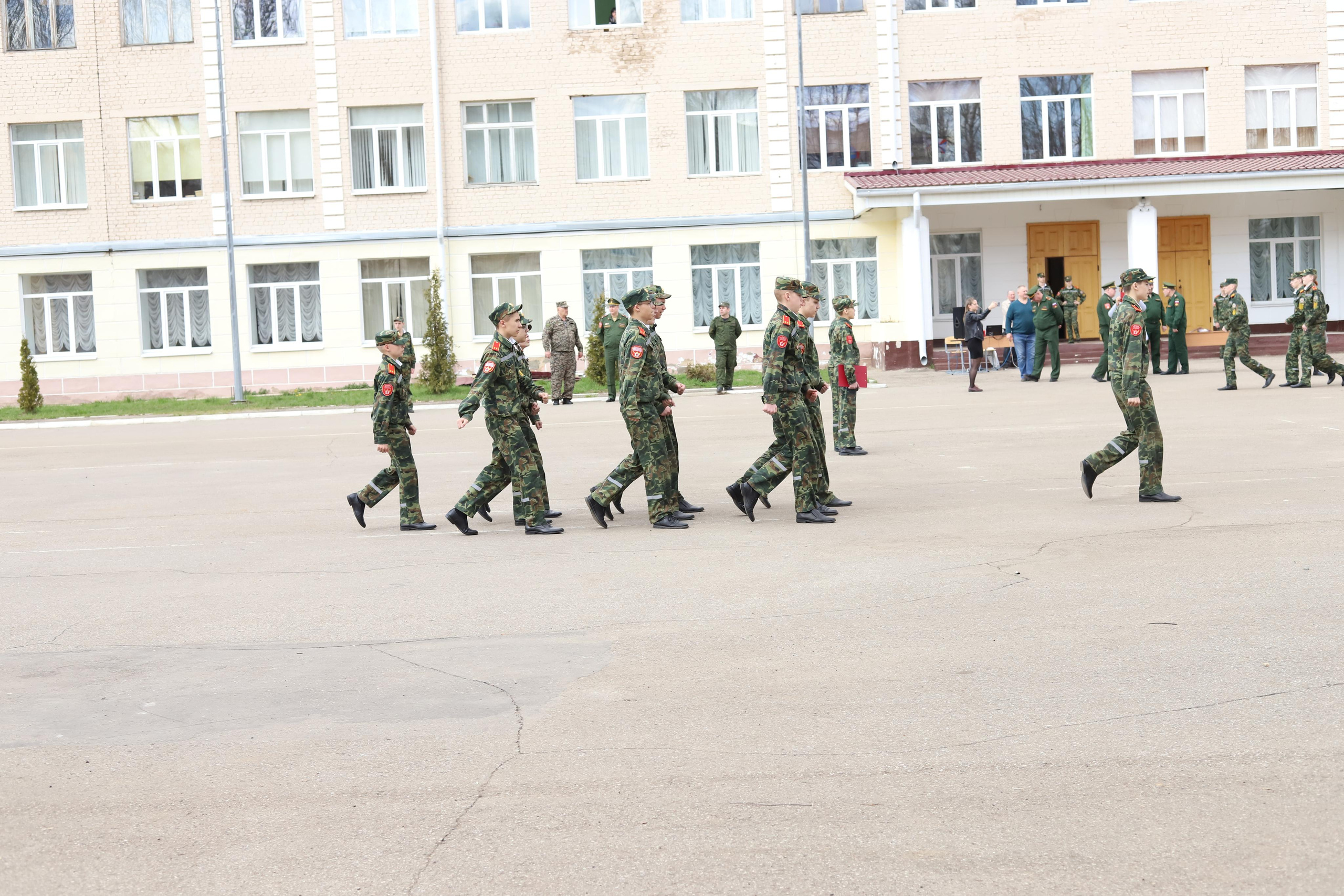 Кадеты. Выпускные альбомы, индивидуальные фотосессии в Костроме