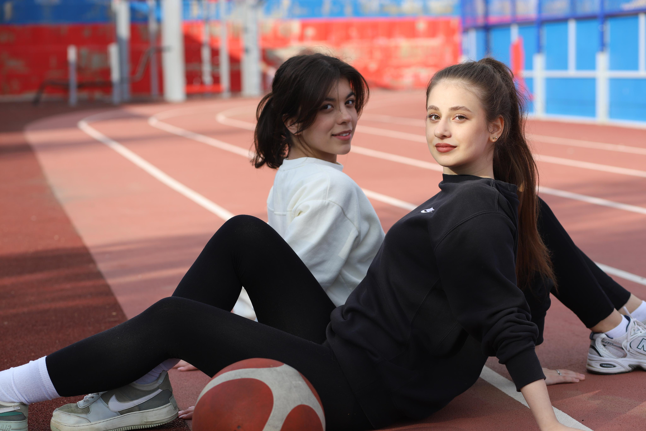 1. Выпускные альбомы, индивидуальные фотосессии в Костроме