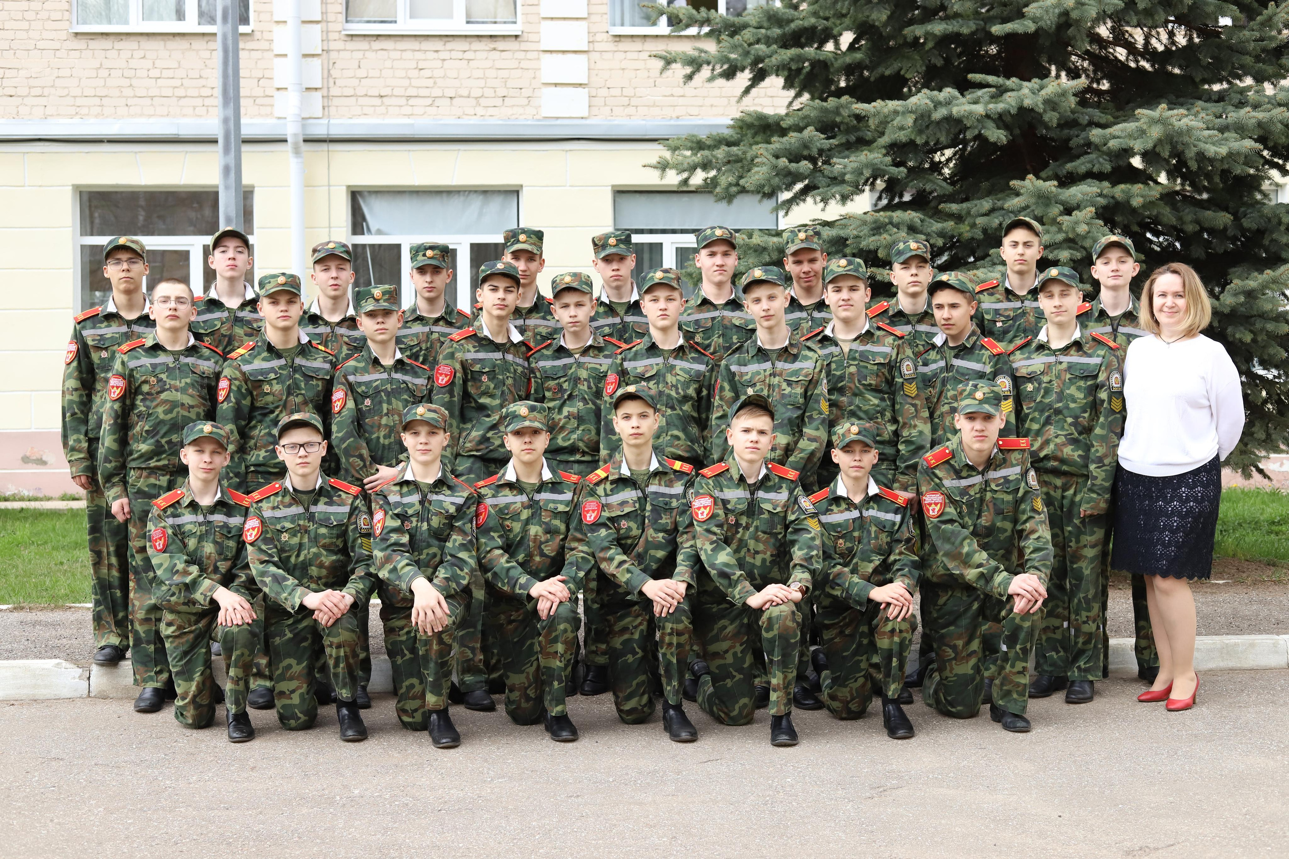 Кадеты. Выпускные альбомы, индивидуальные фотосессии в Костроме