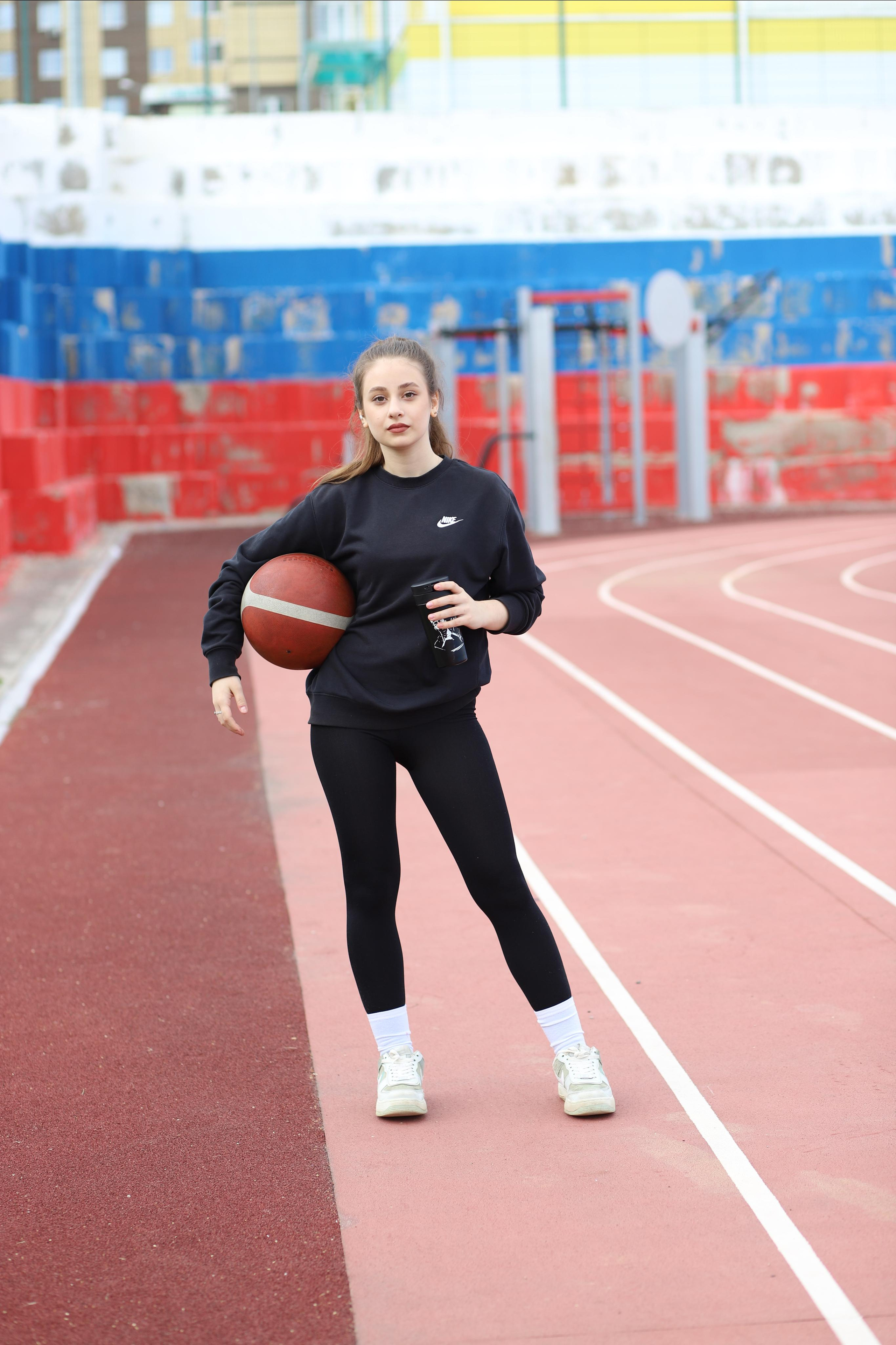 1. Выпускные альбомы, индивидуальные фотосессии в Костроме