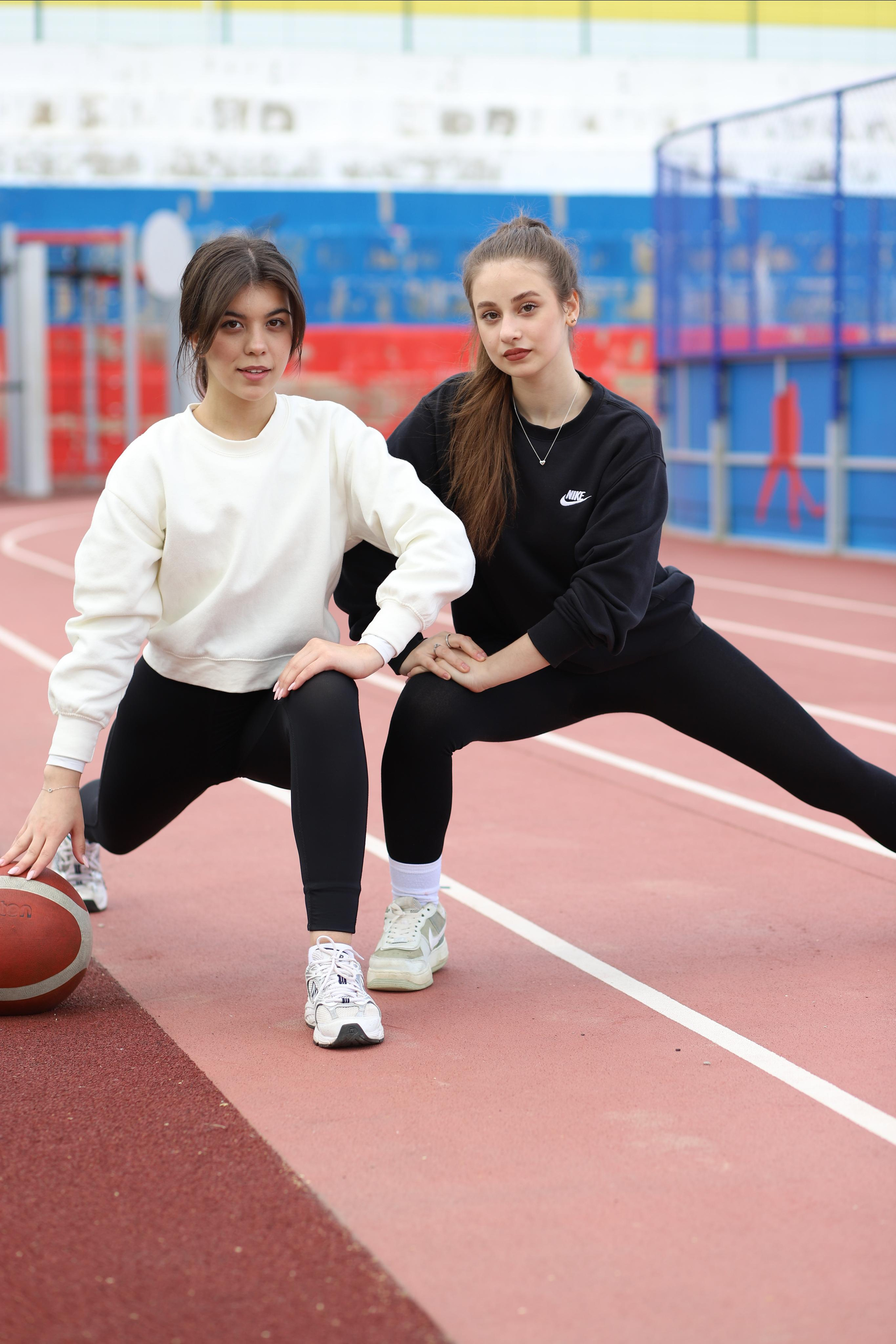 1. Выпускные альбомы, индивидуальные фотосессии в Костроме