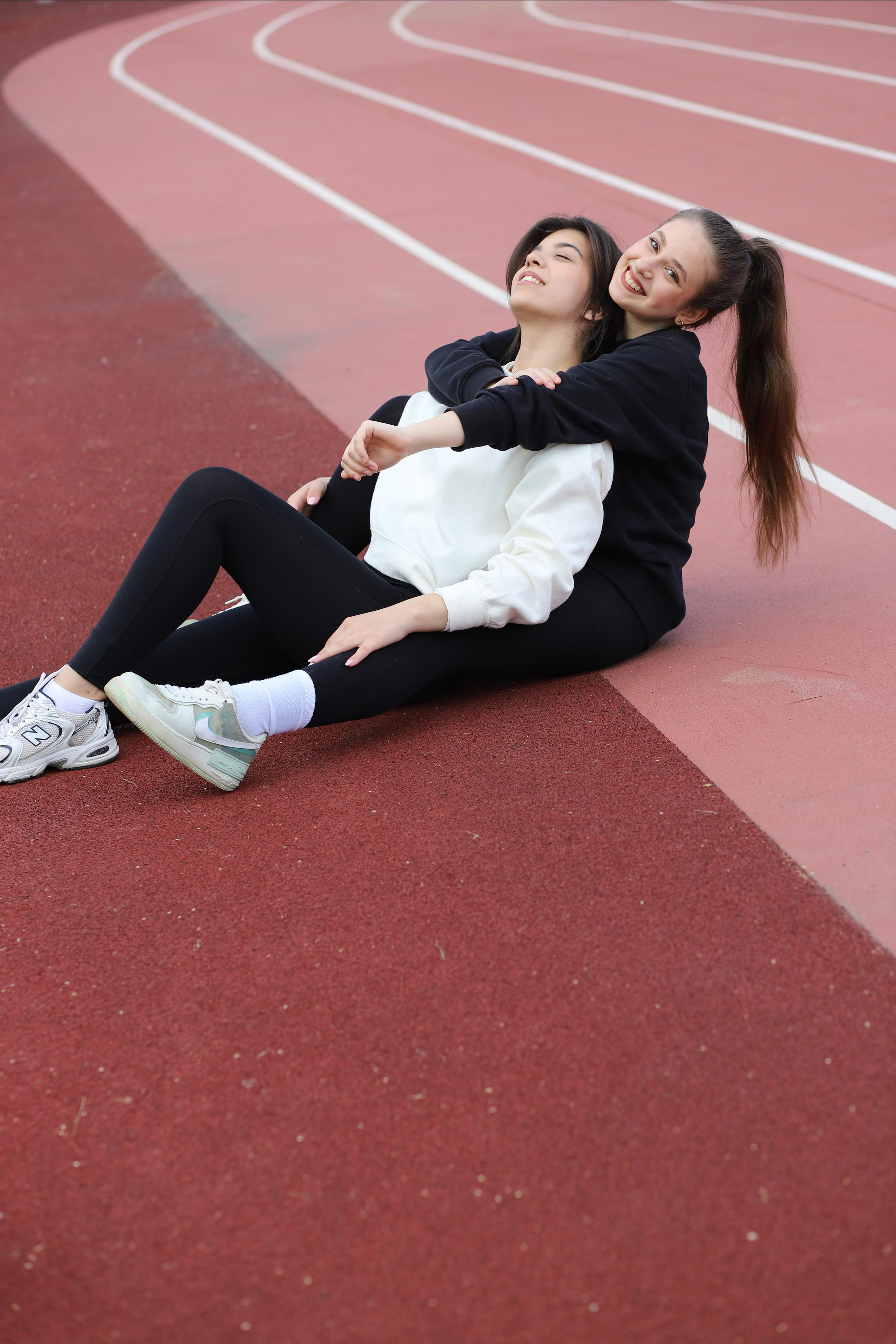 1. Выпускные альбомы, индивидуальные фотосессии в Костроме