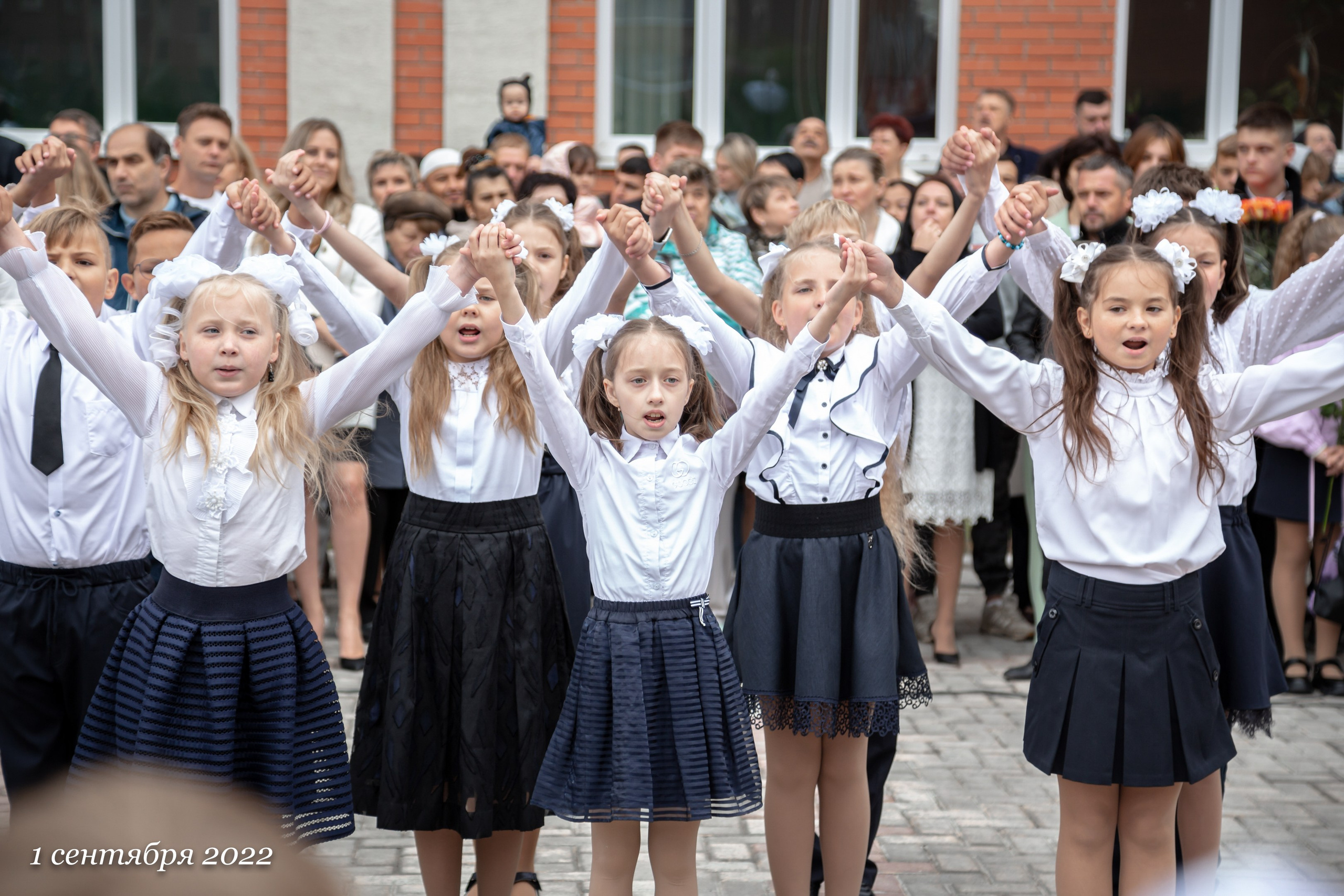 Репортаж в школе на 1 сентября. GagarinProArt