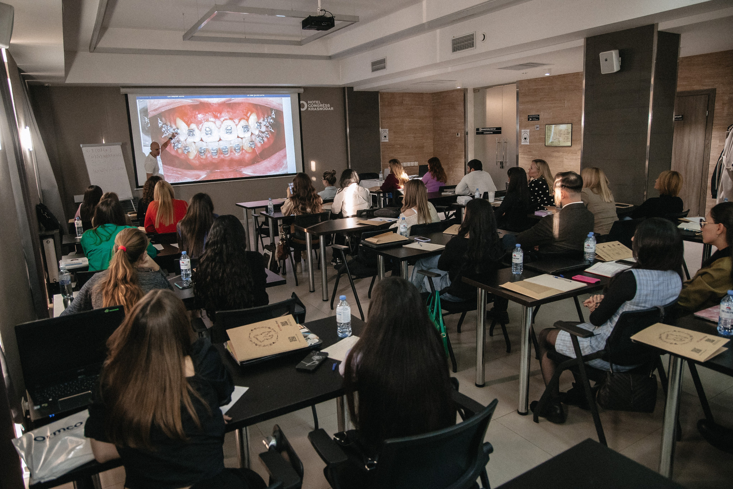 Конференции. Фотограф Аделина Raw