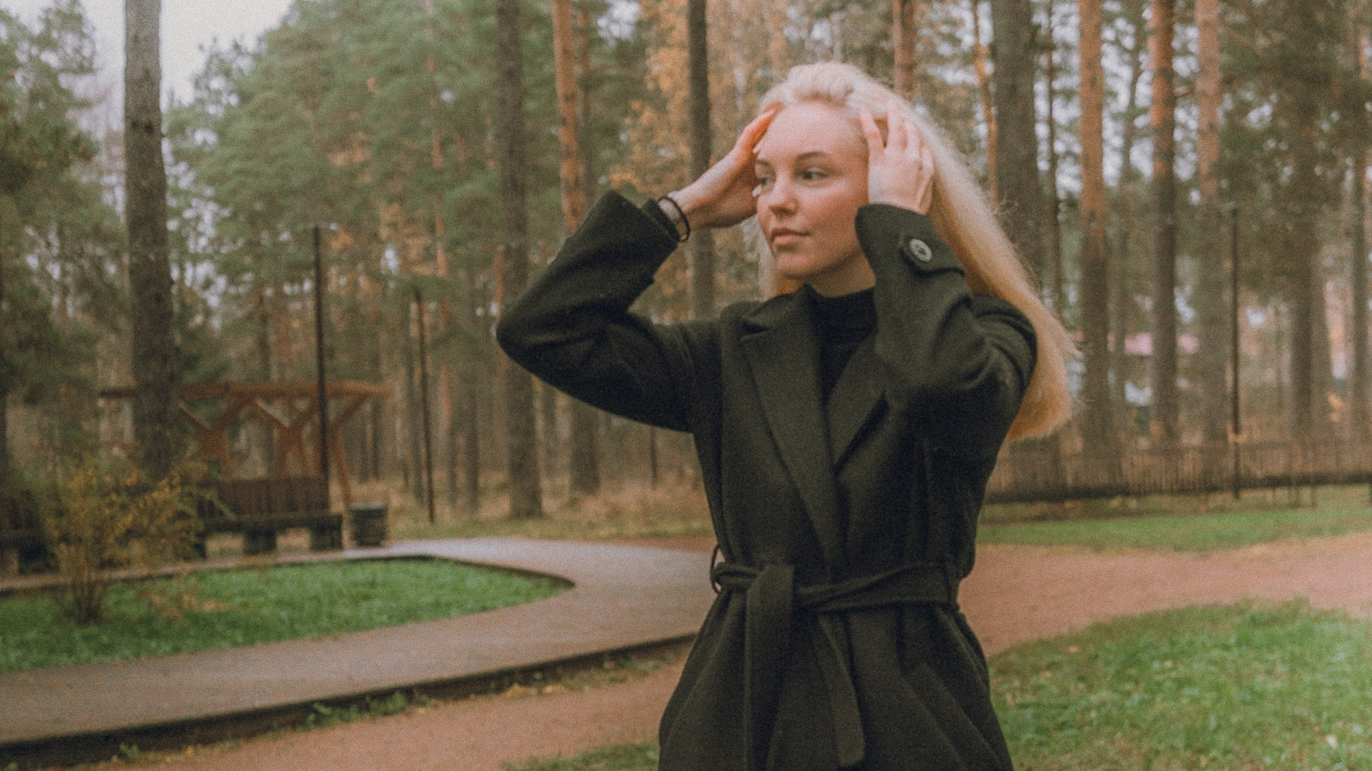 Осенняя прогулка в заречном парке в Луге. Портретный фотограф в Луге и Санкт-Петербурге | Антон Рыбчинский