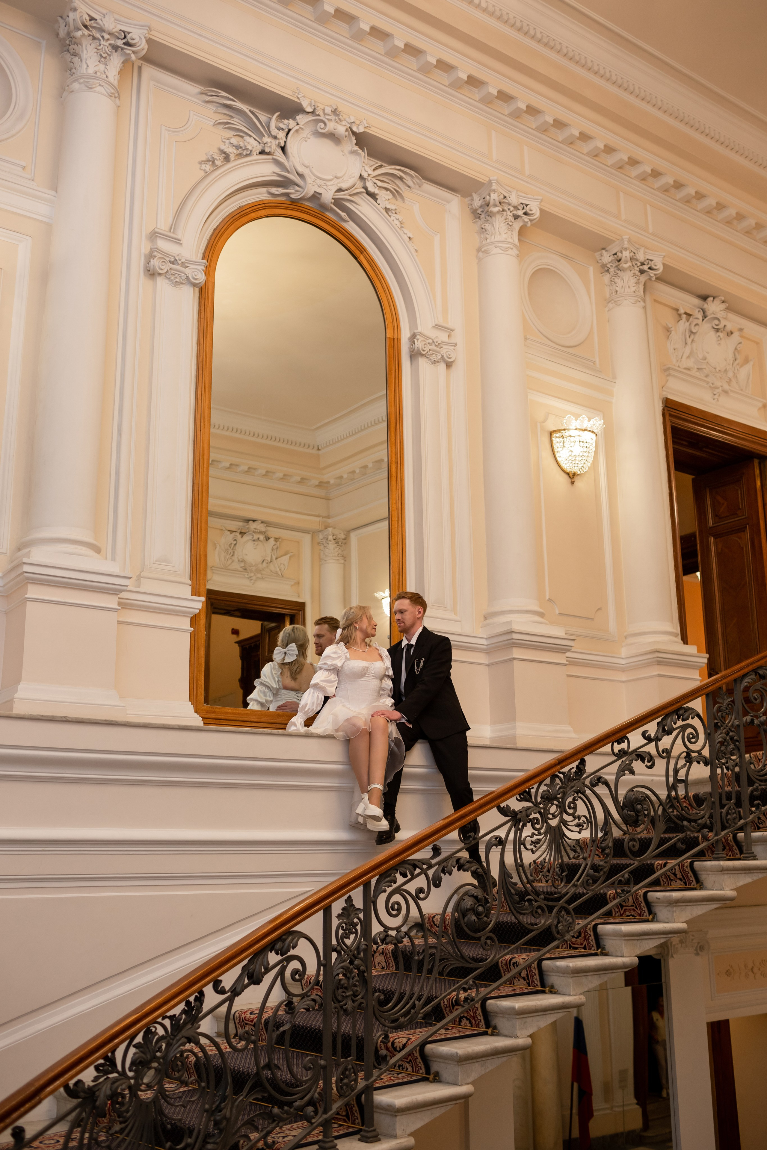 Свадебная фотопрогулка по улицам Петербурга. Свадебный фотограф Кирилл Белый