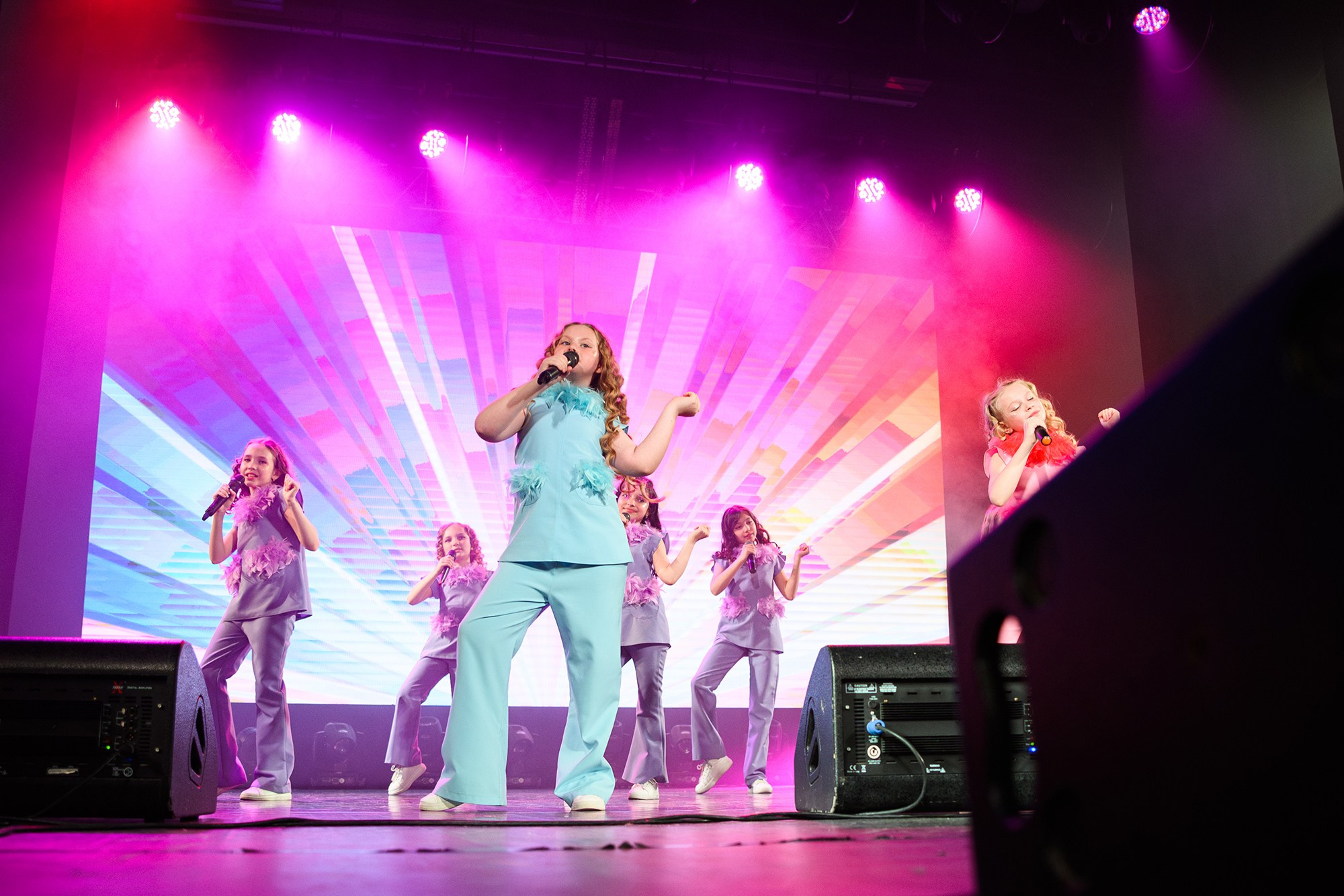 Концерт Вокал Хореографической Студии «Счастливый день». Константин Солодянкин — свадебный и репортажный фотограф в Екатеринбурге и Верхней Пышме