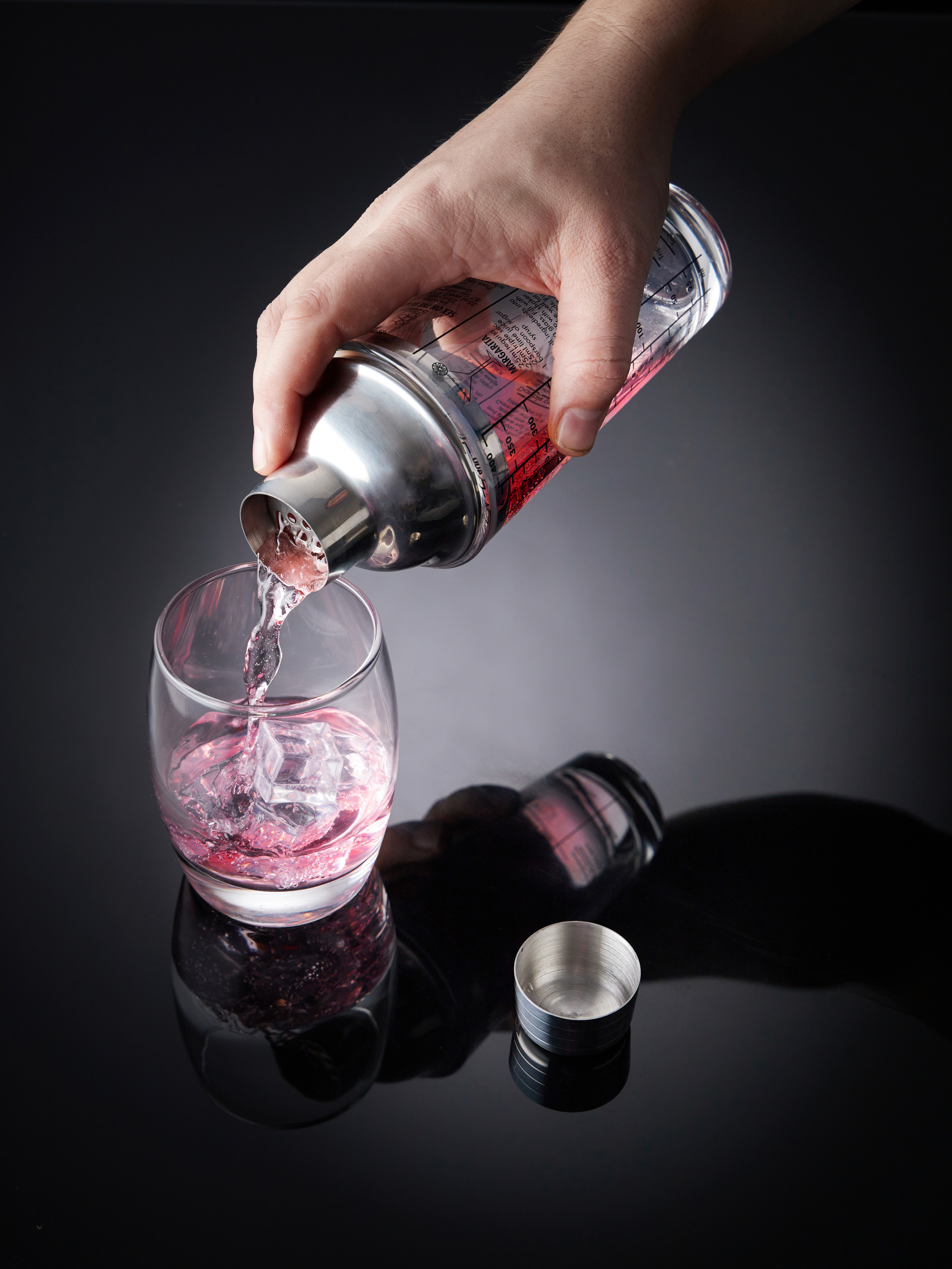 Съемка для вайлдберриз. Портретный и предметный фотограф в Москве Курочкин Алексей