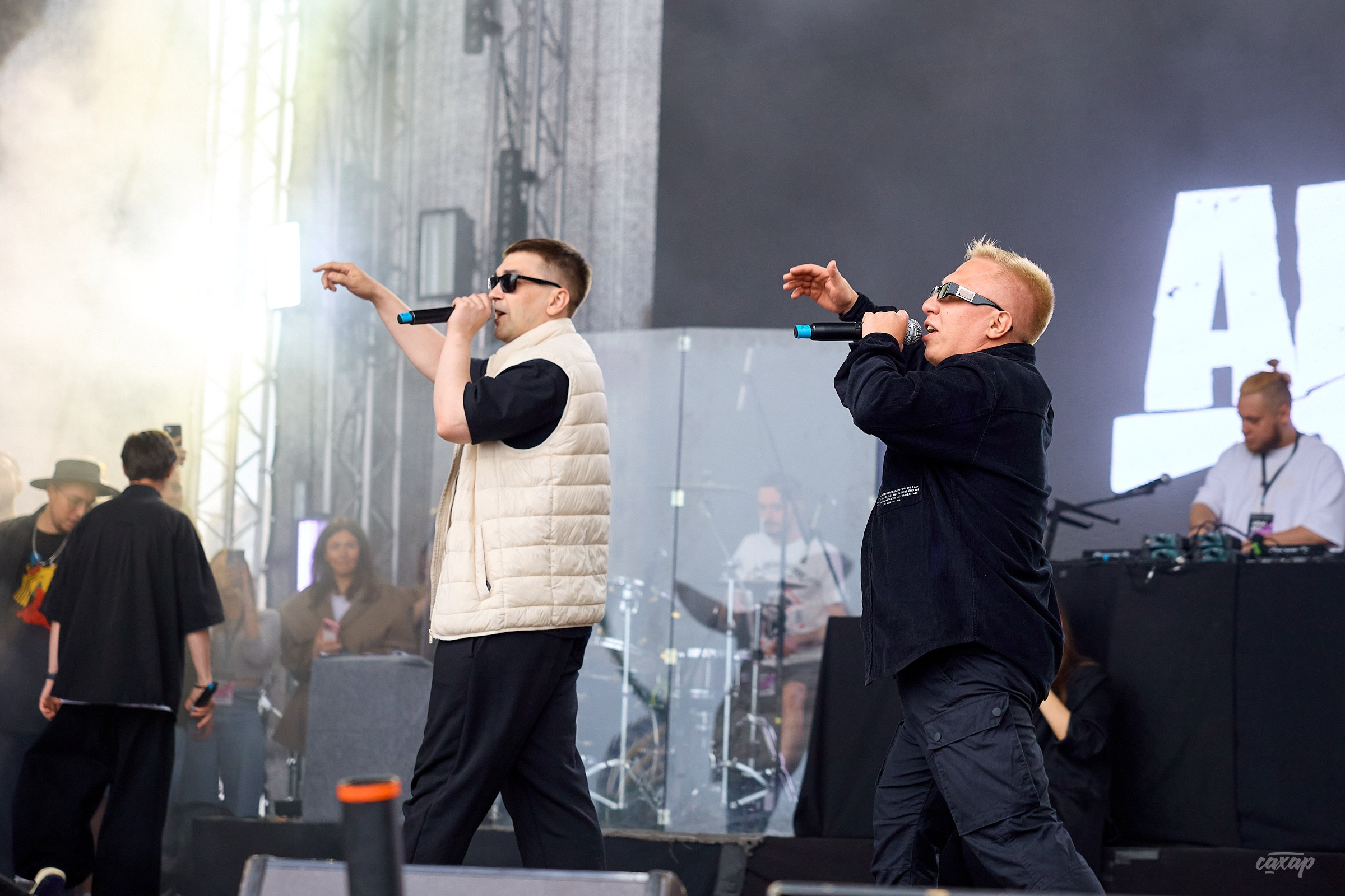 Ак-47, Витя АК. Профессиональный фотограф в Екатеринбурге Юра Сахар