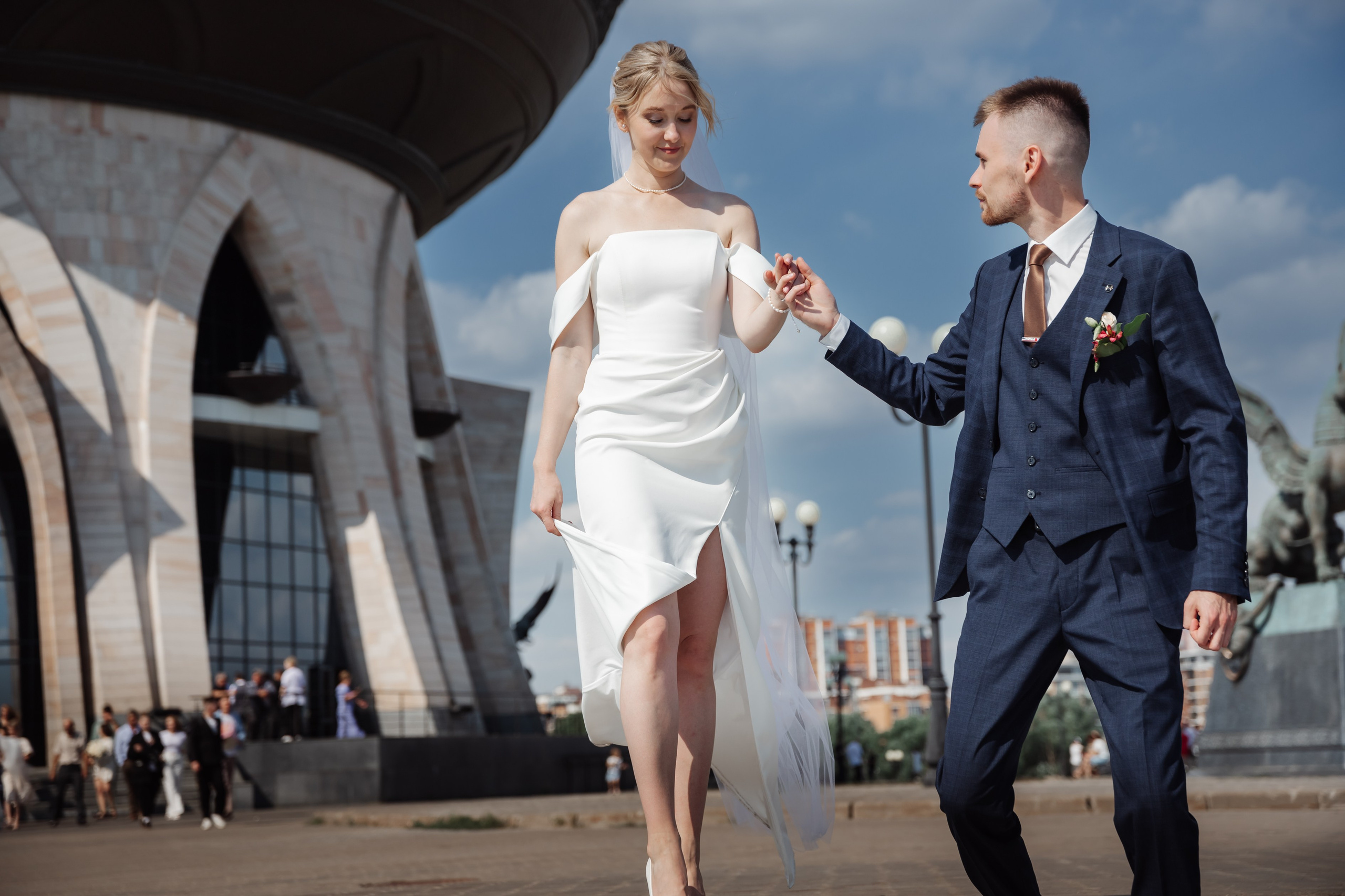 Свадебная съёмка. Люксмедиа — это команда фотографов и видеографов. Город Казань. Дамир Сафин