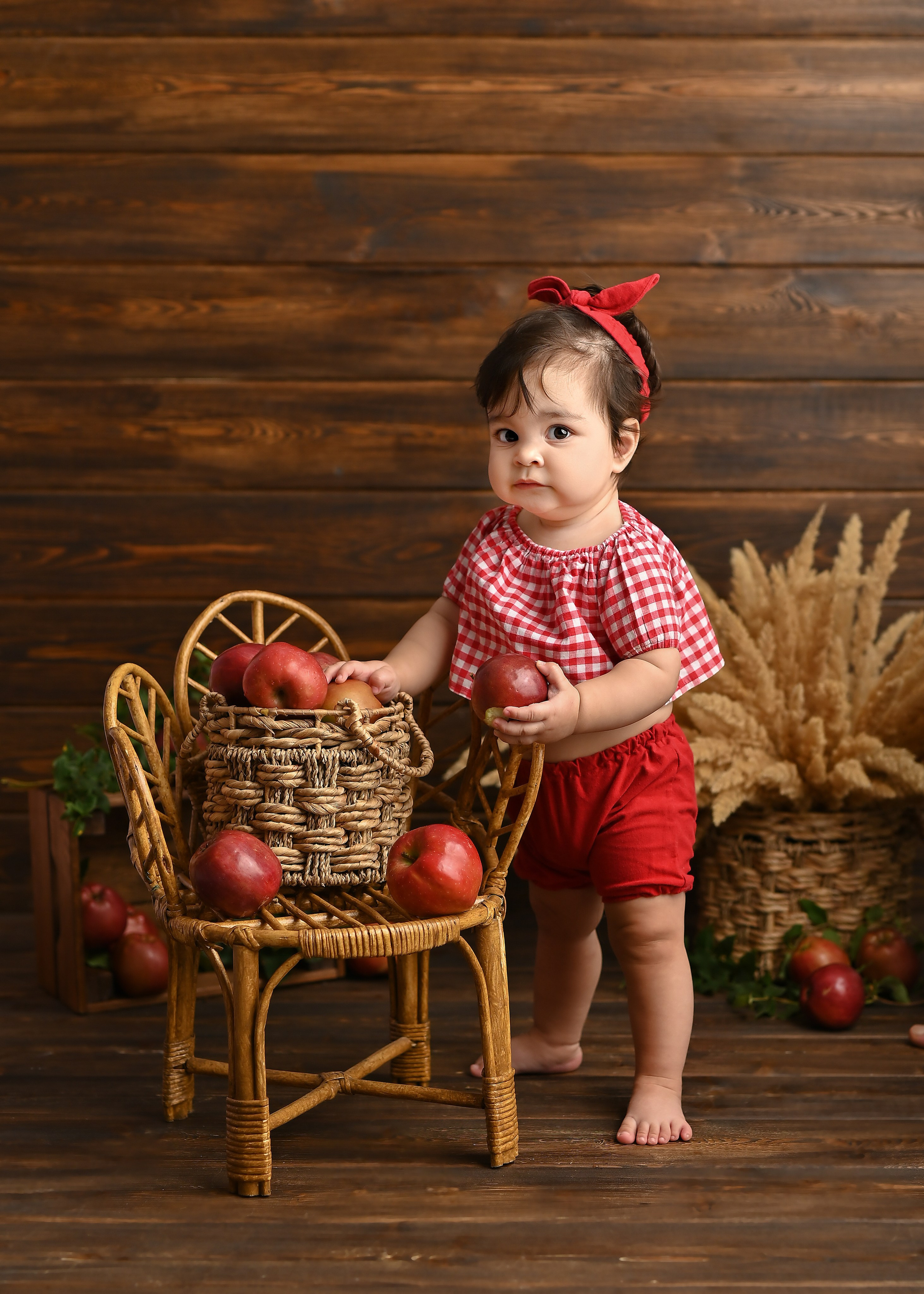 Годики. Фотограф новорождённых малышей в Краснодаре Татьяна Нагорная