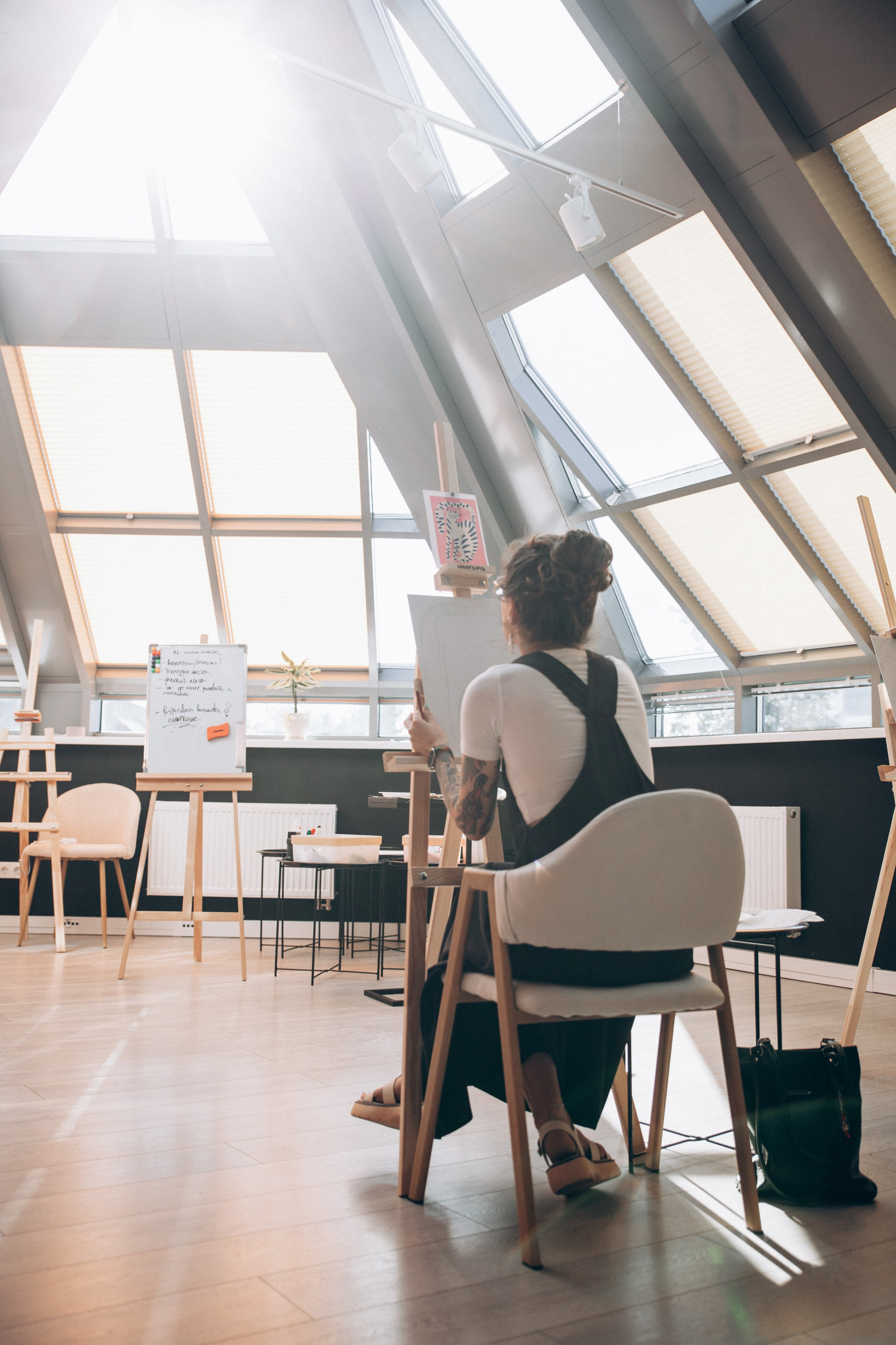 Мастер-класс по живописи. Преподаватель Анна К-К. Репортажный и детский фотограф в Минске