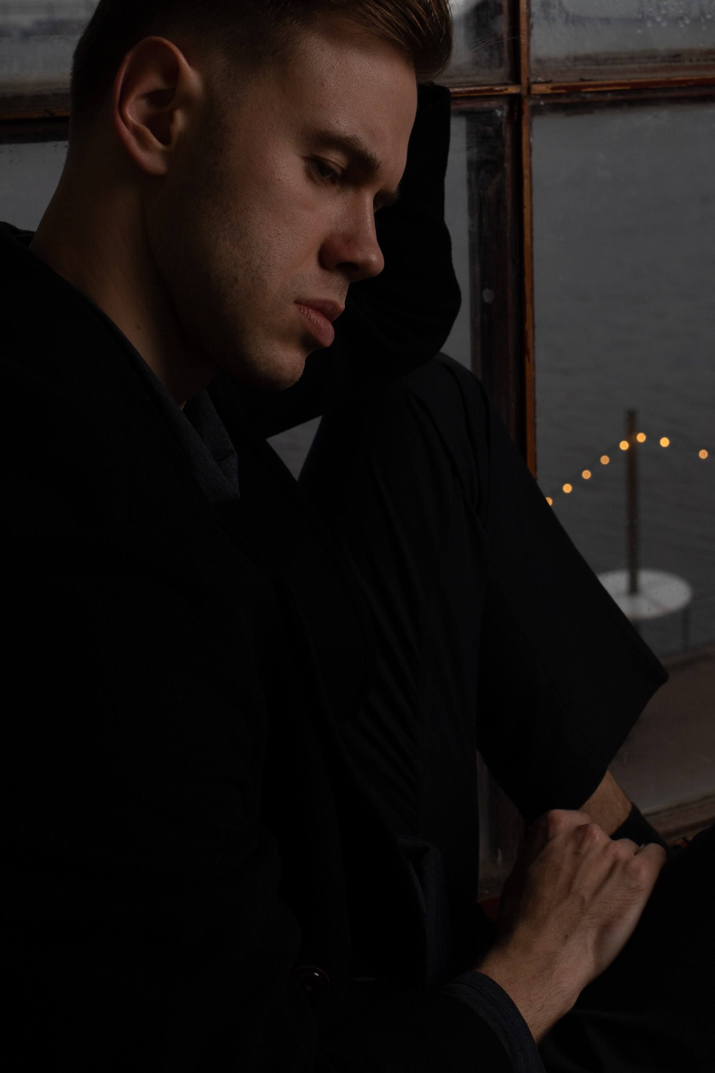 Мужской портрет в студии. Фотограф Санкт-Петербург Всеволожск Мария Наскидашвили