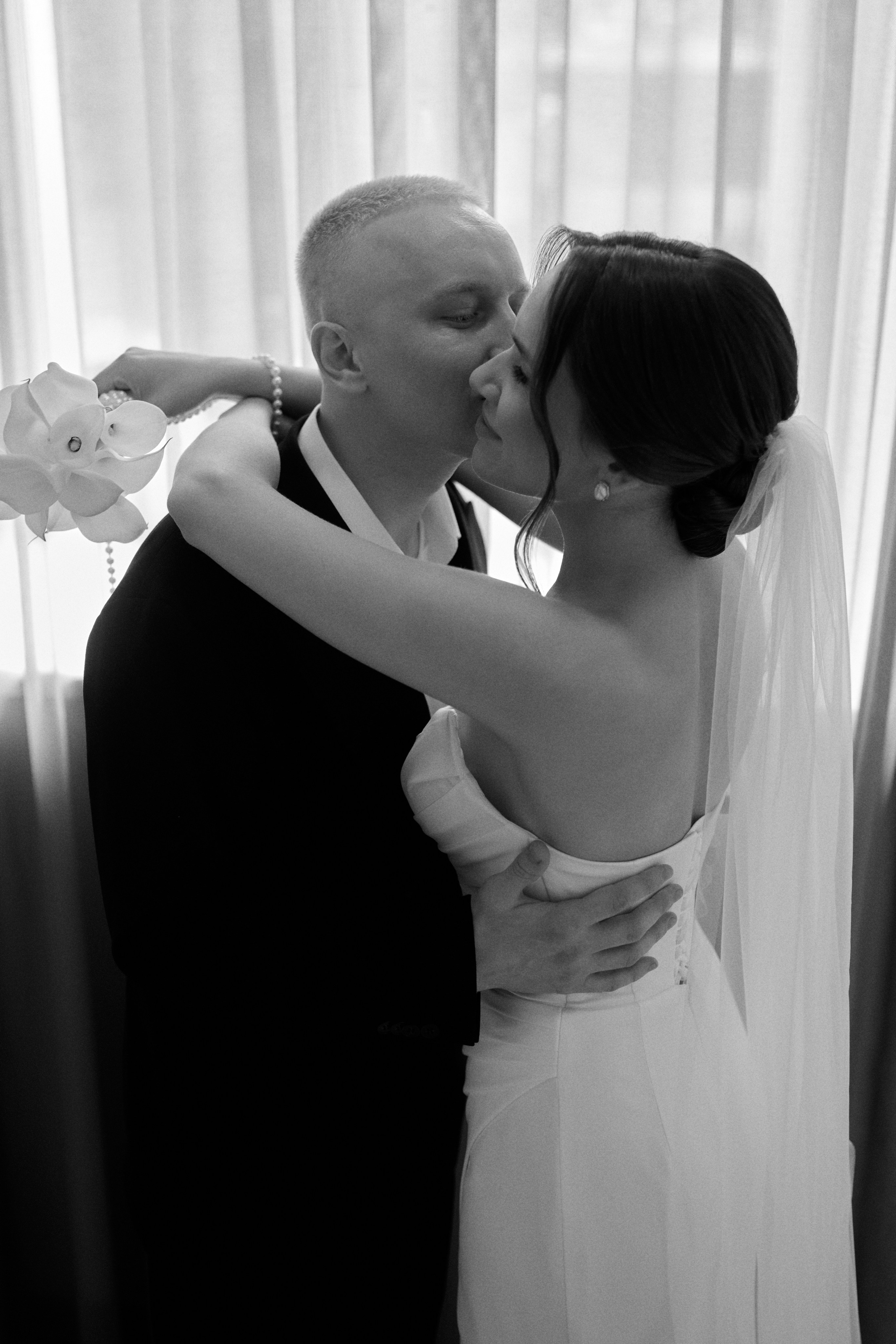 Марат и Карина — Ресторан «Dieci». Свадебный фотограф Екатеринбург/Челябинск — Любовь Волохова