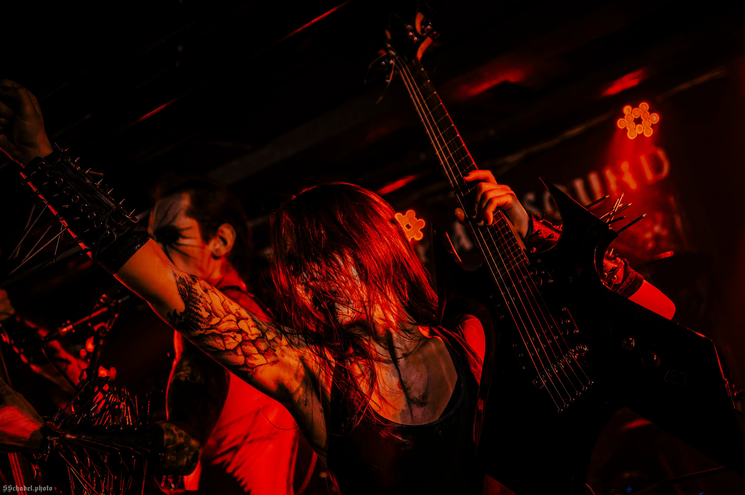 Frostlagte Måne 18.10.25. We will make everything metal!