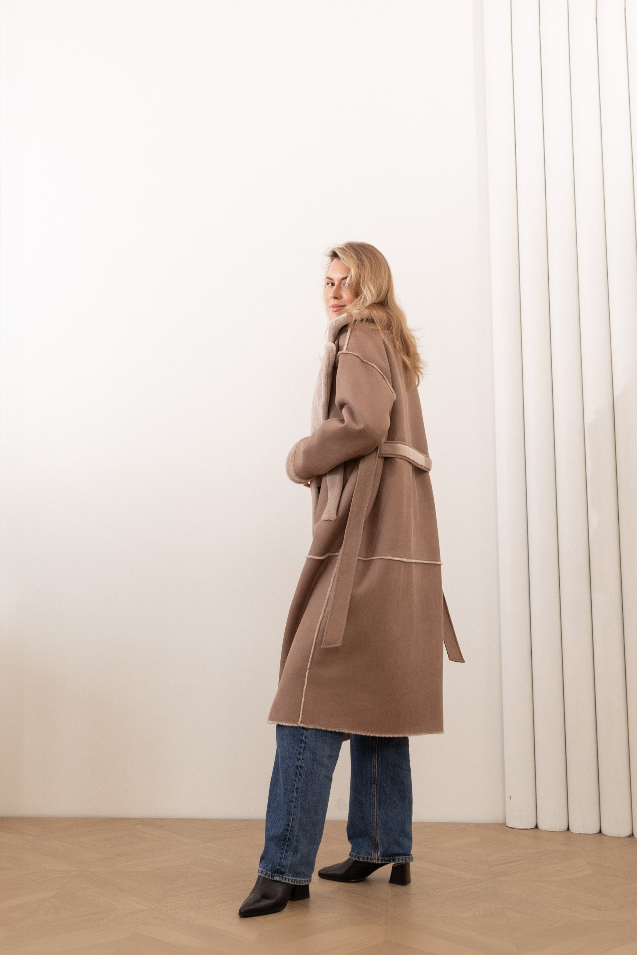 MY BEVERLY COAT — каталог. Фотограф для брендов в Санкт-Петербурге — Анита Вернер