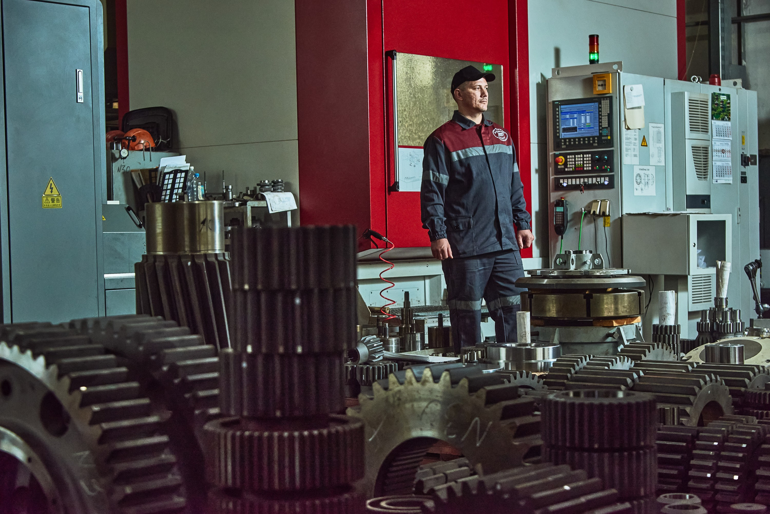 Портрет специалиста на рабочем месте. Фотограф Олег Юршевич Солигорск Минск