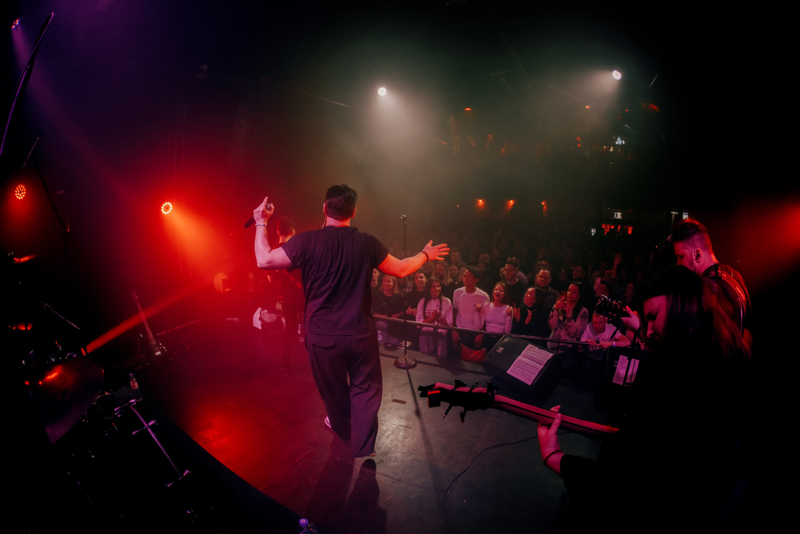 MIKAYA. Кира Молко — Концертный фотограф в Санкт-Петербурге