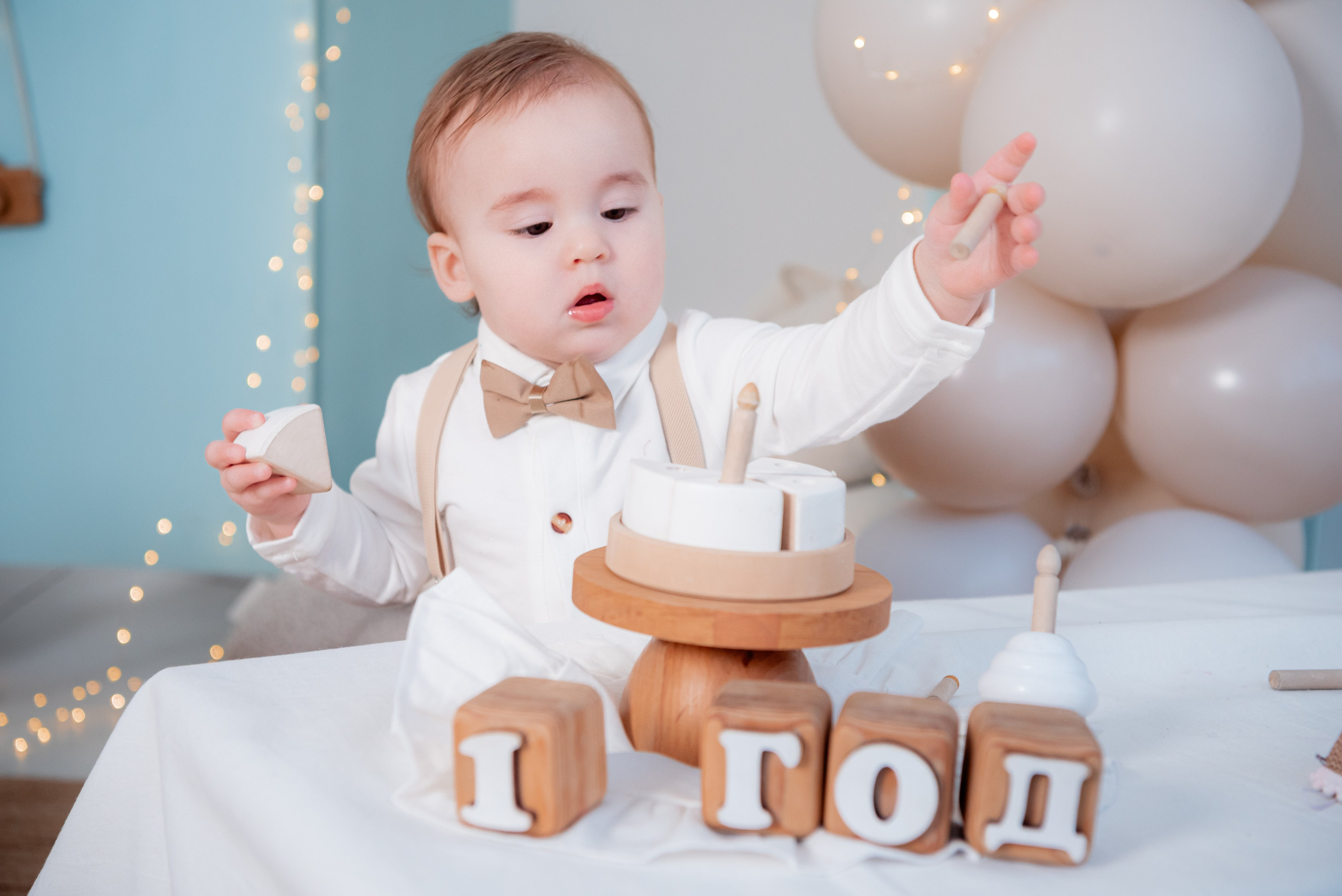 Семья в студии Скандибек. Фотограф в Волгограде и Волжском Александр Горбань