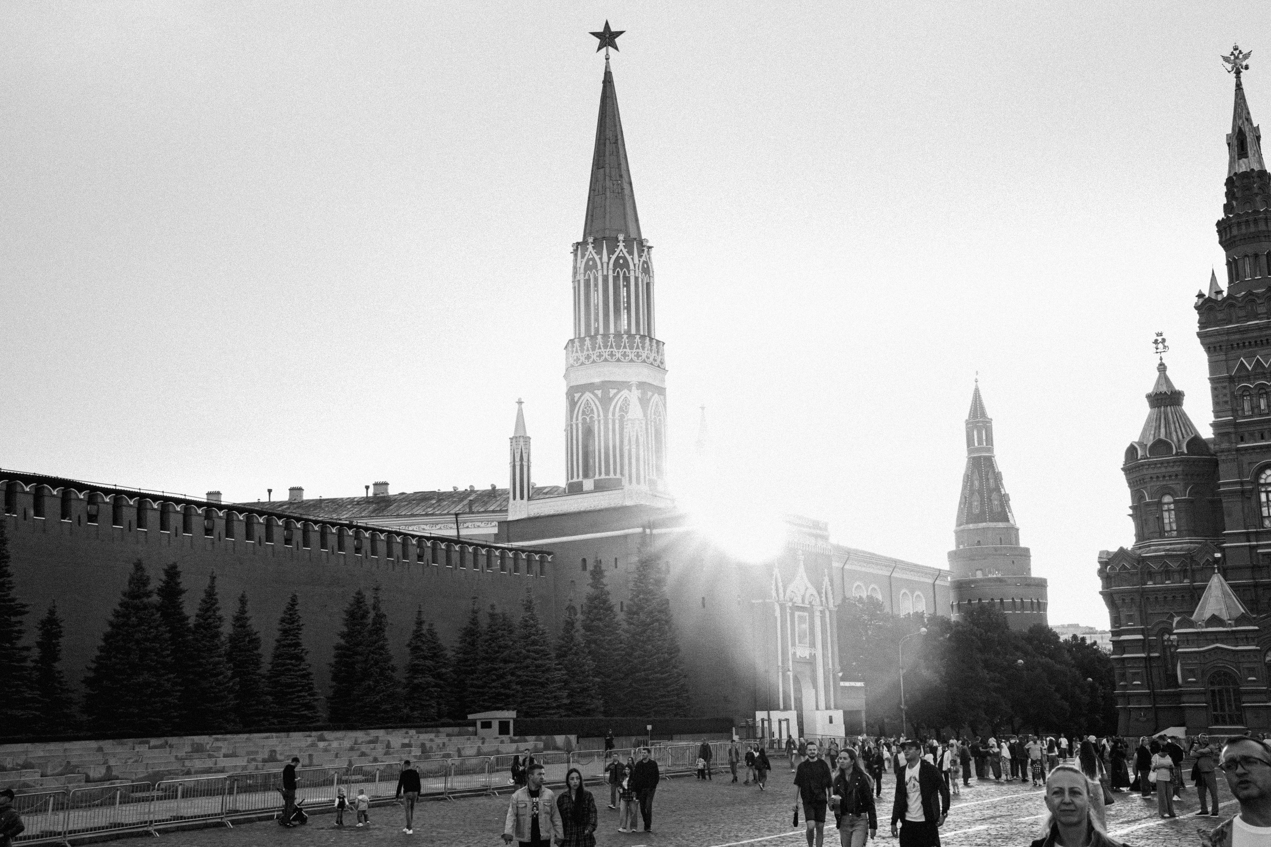 WE GOT ENGAGED IN GORKY PARK. Фотограф и визуальный художник в Туле / Николай Рейзвих