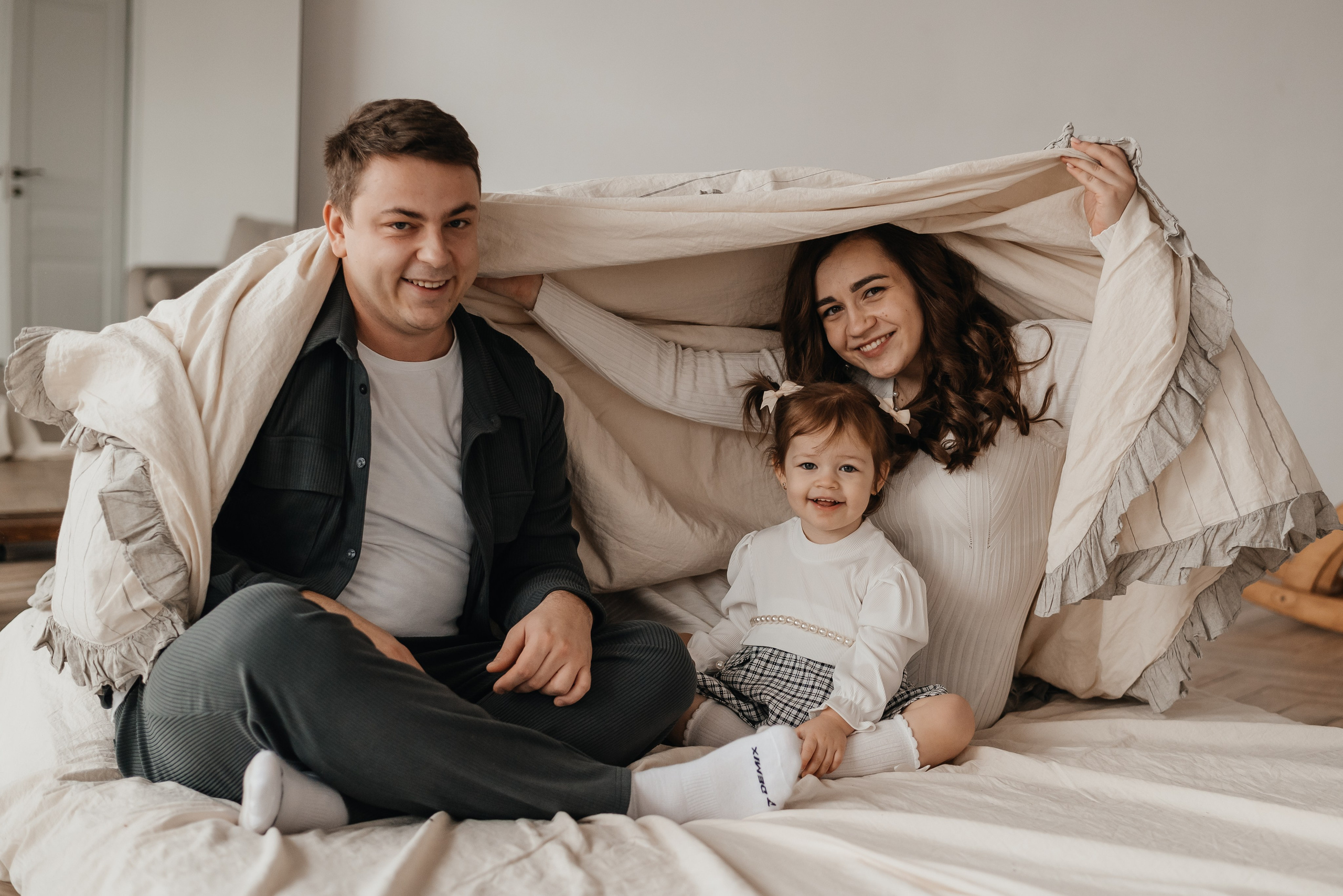 Семейная фотосессия Денис, Наташа и Маша. Семейный и детский фотограф Кущ Наташа