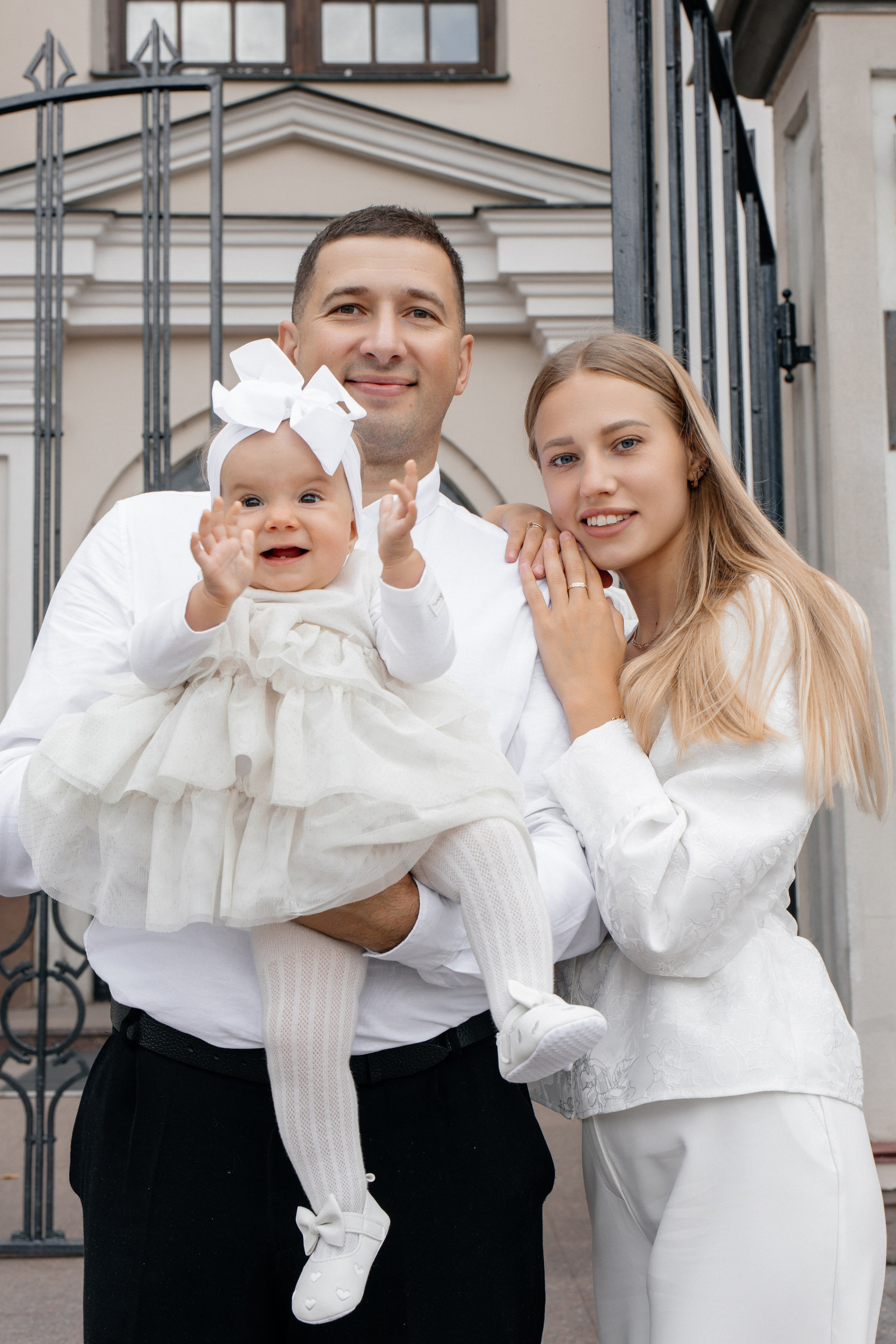 Фотосъемка после крещения около костела