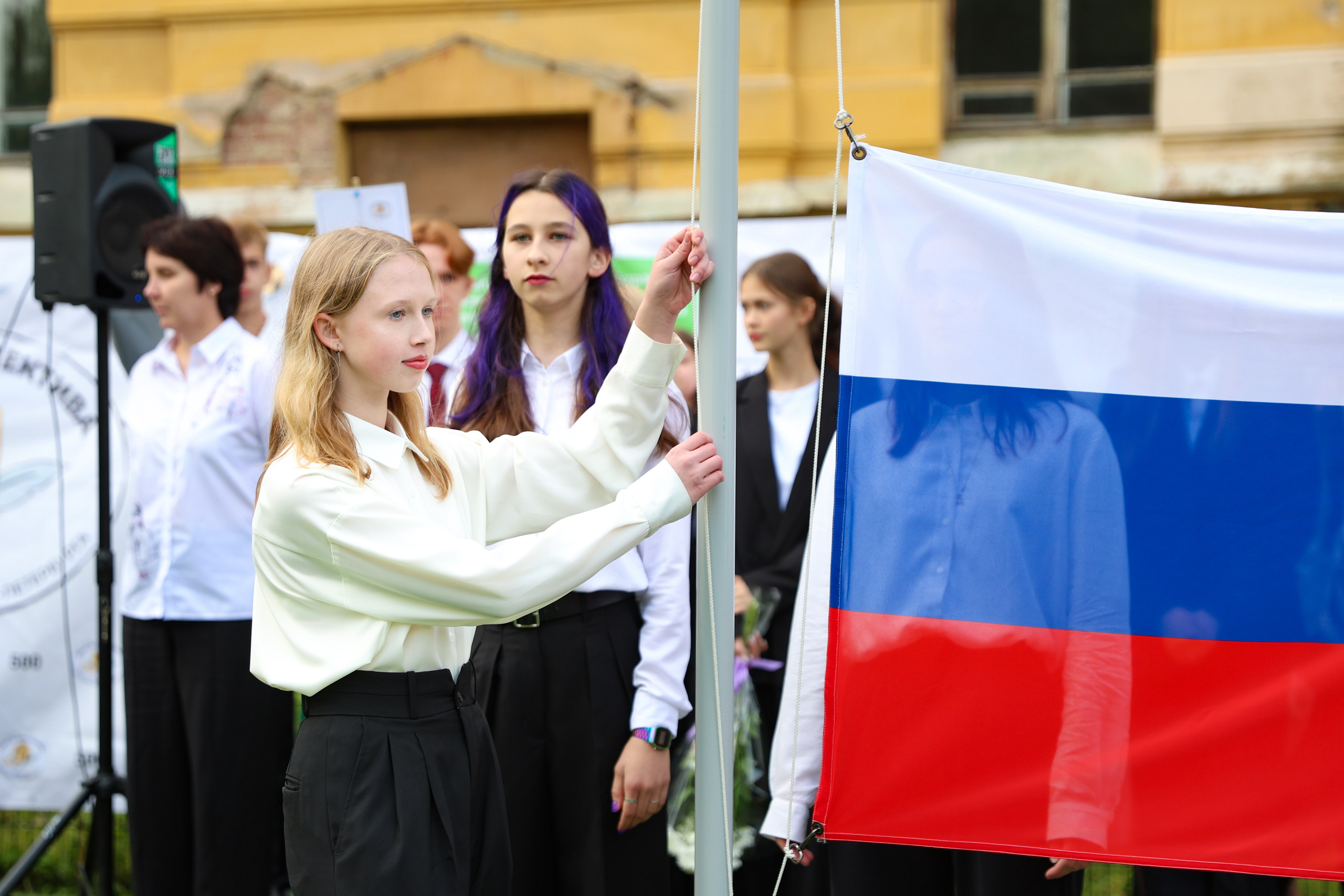 1 сентября в школе № 500. Фотограф Дарья Попова