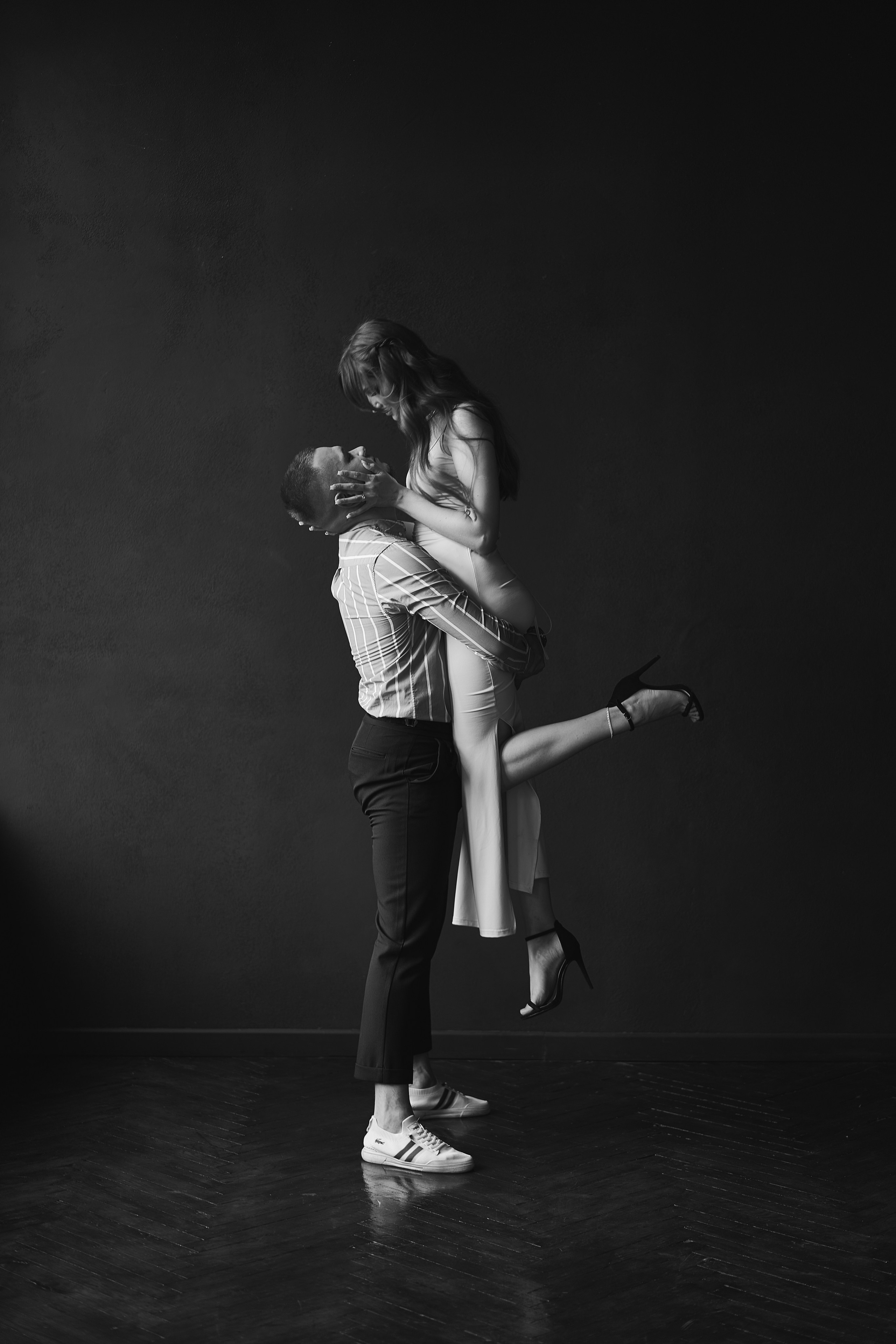 Фотосессия пары в студии. Фотограф Екатеринбург Кокшарова Александра