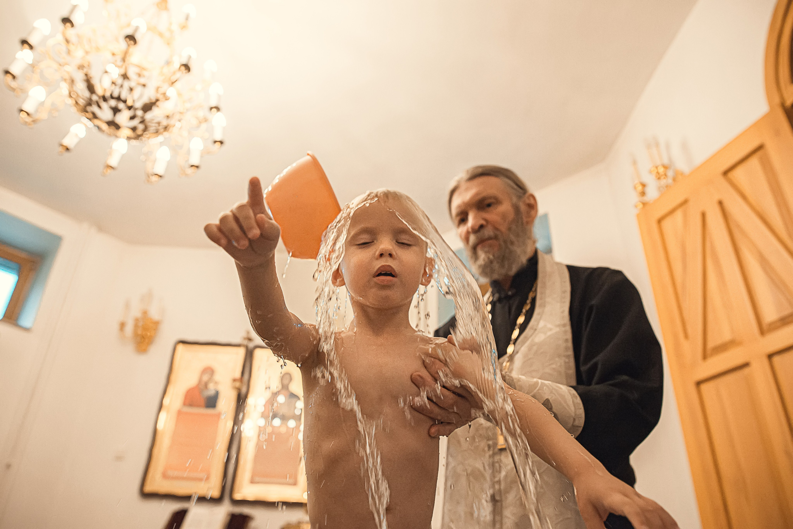 Таинство Крещения. Профессиональный фотограф Церковных Таинств в Чите Ткачук Юлия