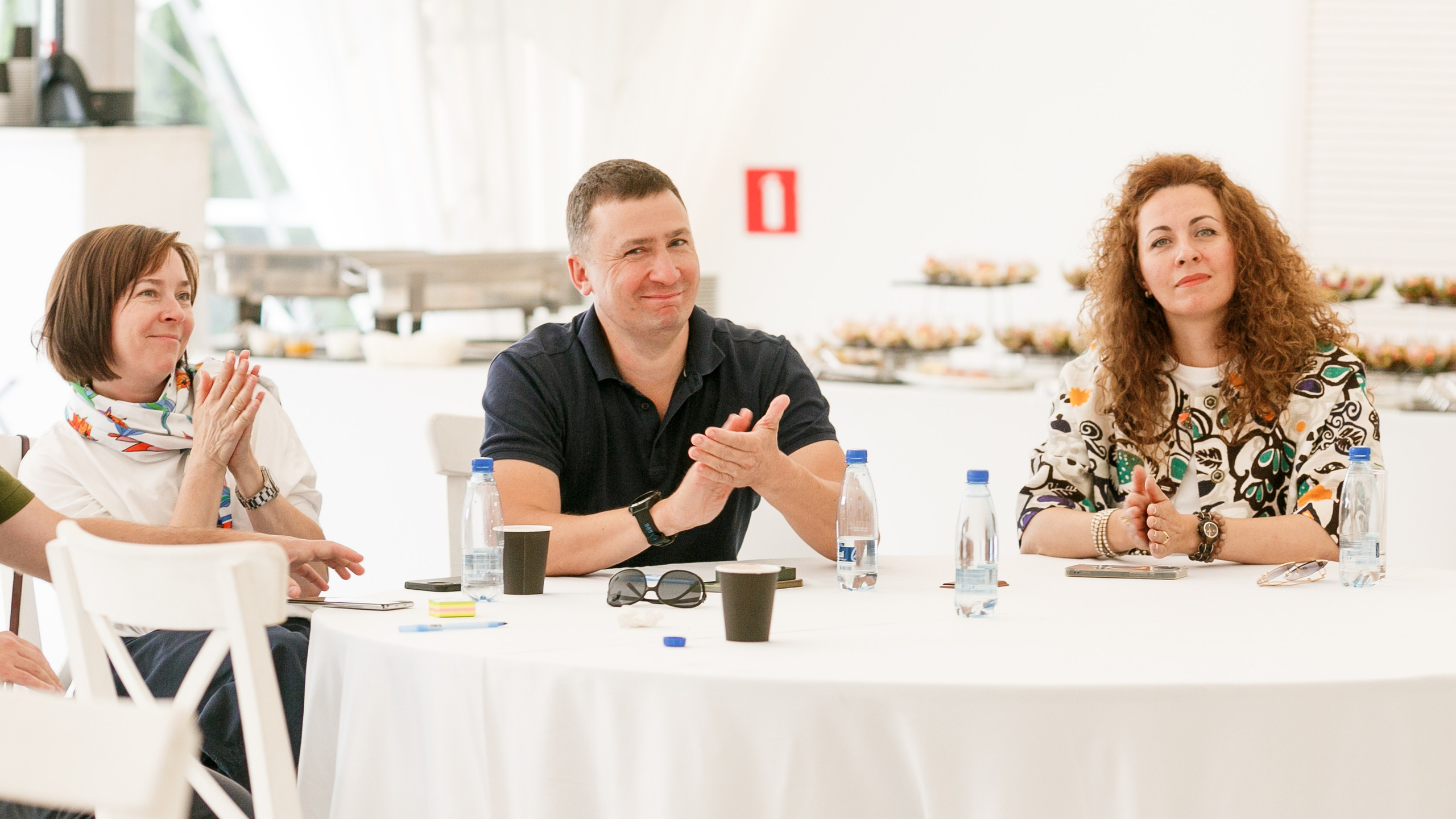 Выездной коучинг на берегу Строгинской поймы. Репортажный фотограф Борис Геер