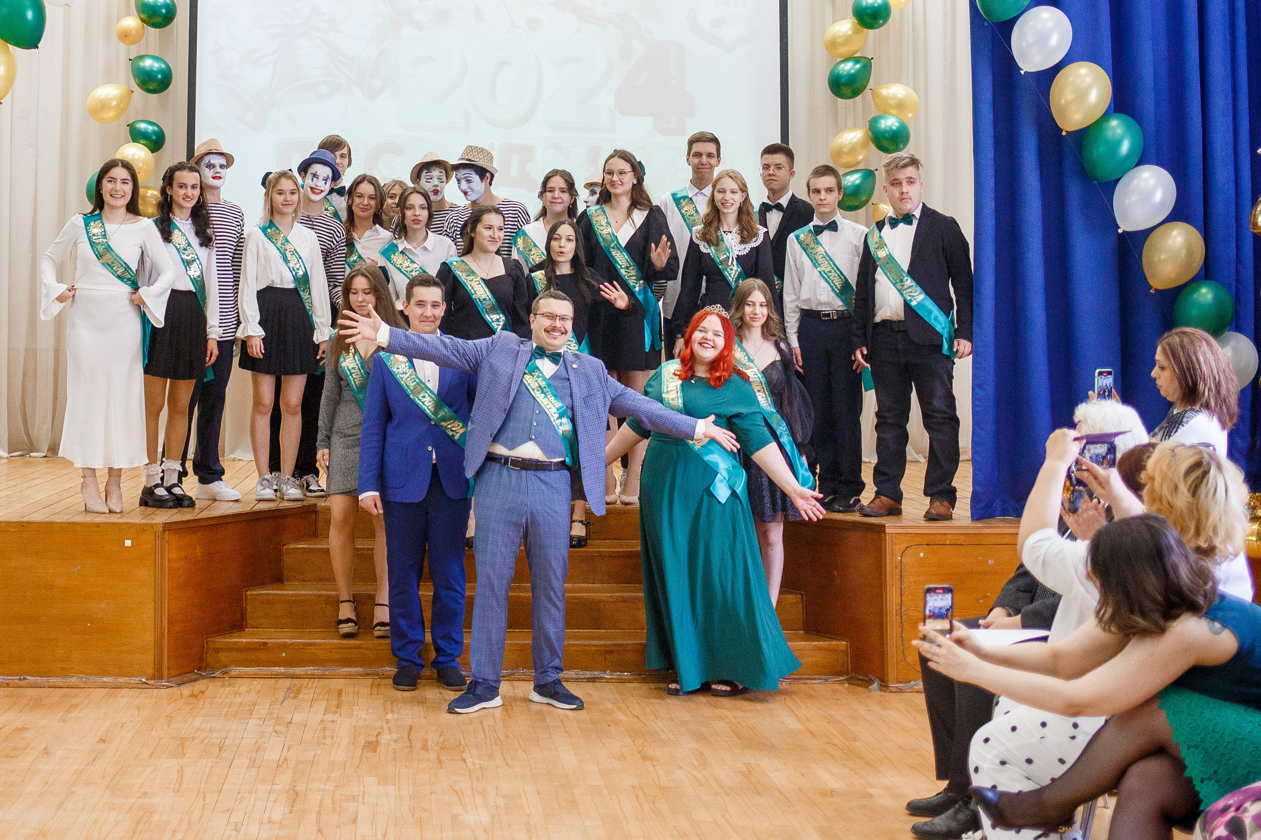 Последний звонок 2024. Репортажный фотограф Борис Геер