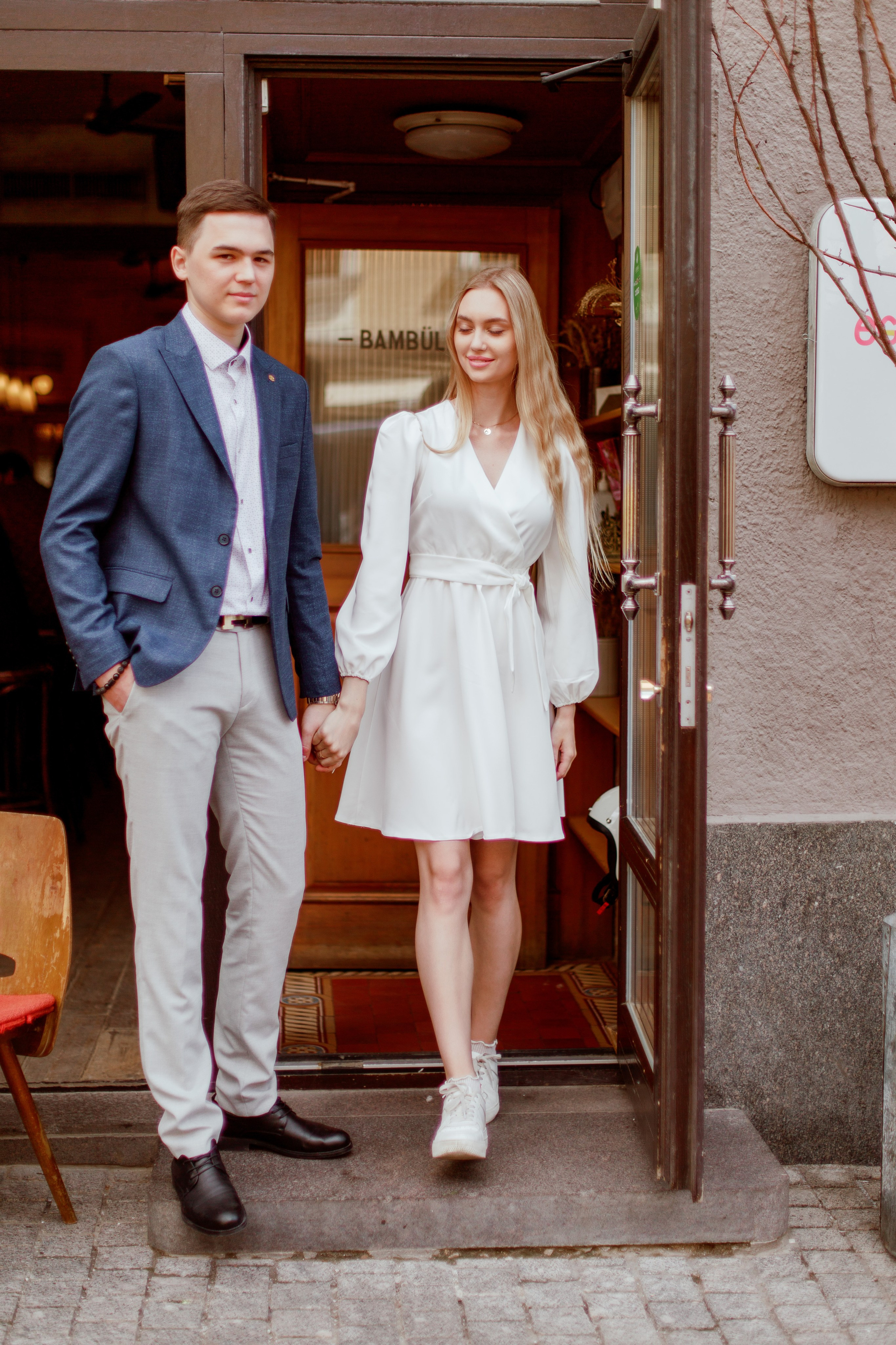 Свадебная прогулка в Москве по улочкам Китай-Города, фотограф на Свадьбу