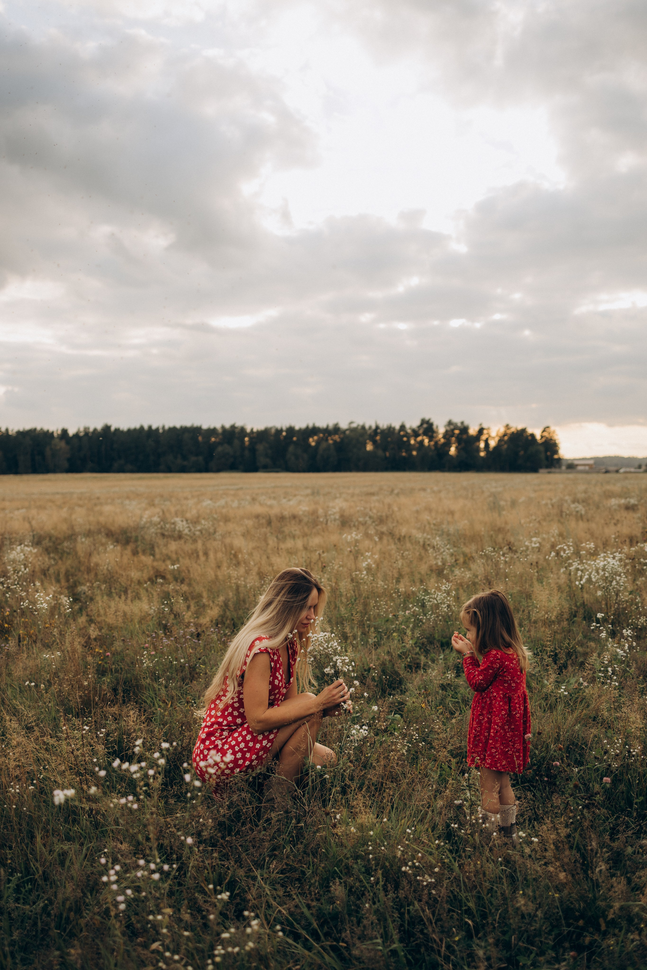 Мама и дочка (5.09.2025) г. Жуков (Калужская обл.). Надежда Стар семейный и церковный фотограф в Жукове и Калужской области