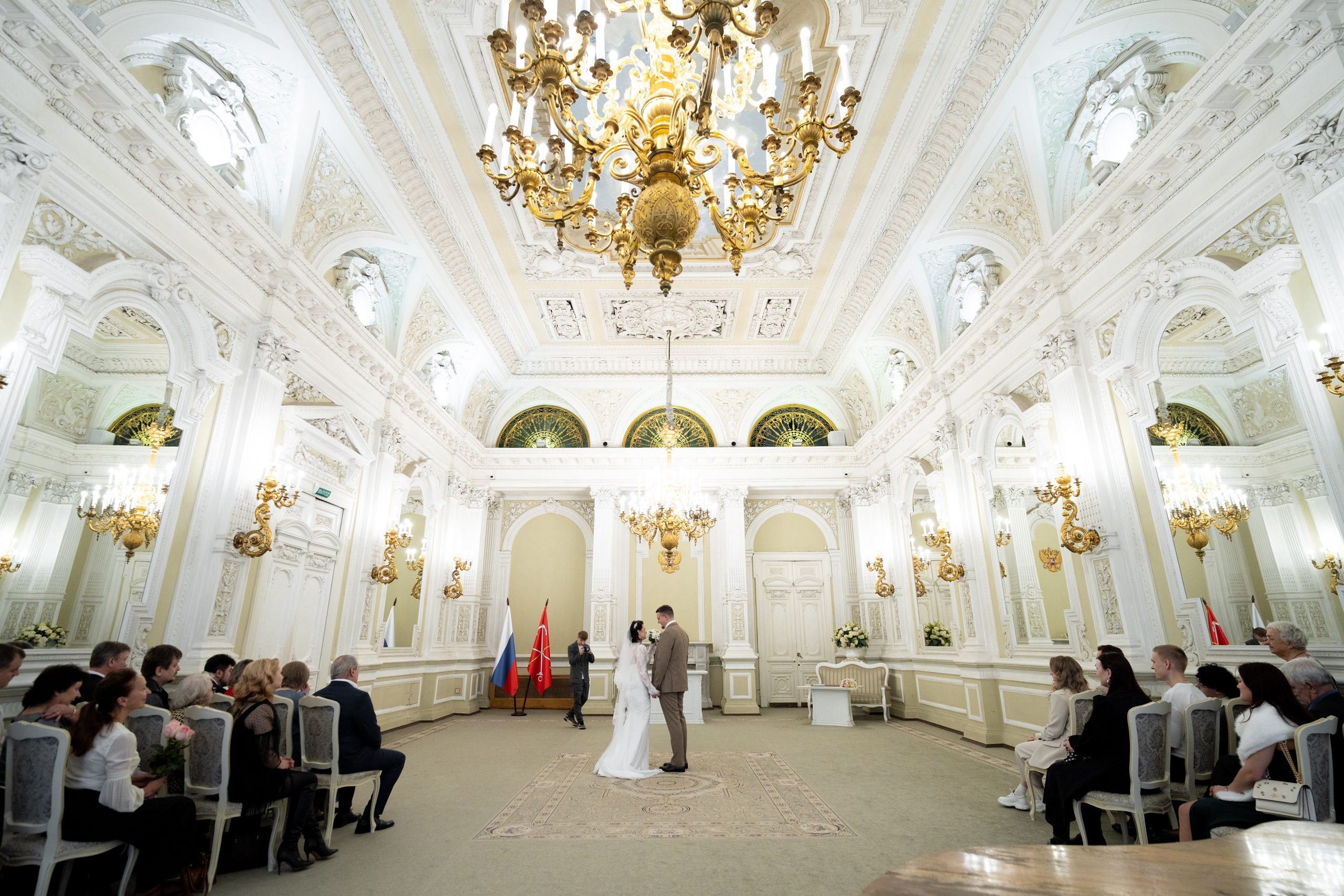 Красивые фотографии из Дворца Бракосочетания №1 Главный зал регистрации
