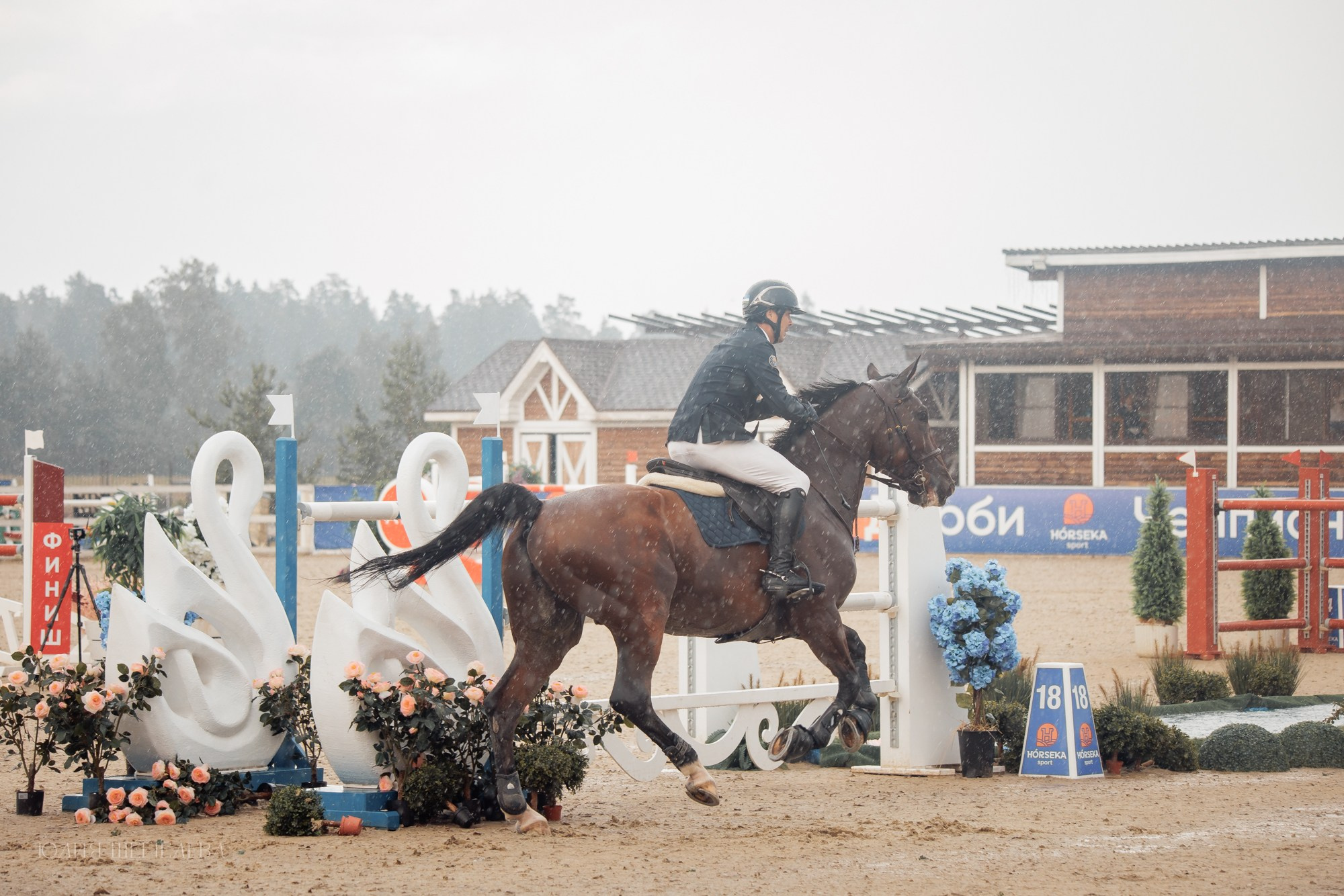 Дерби. Horseka 2024. Детская Конная фотография в Москве Юлия Шепелева