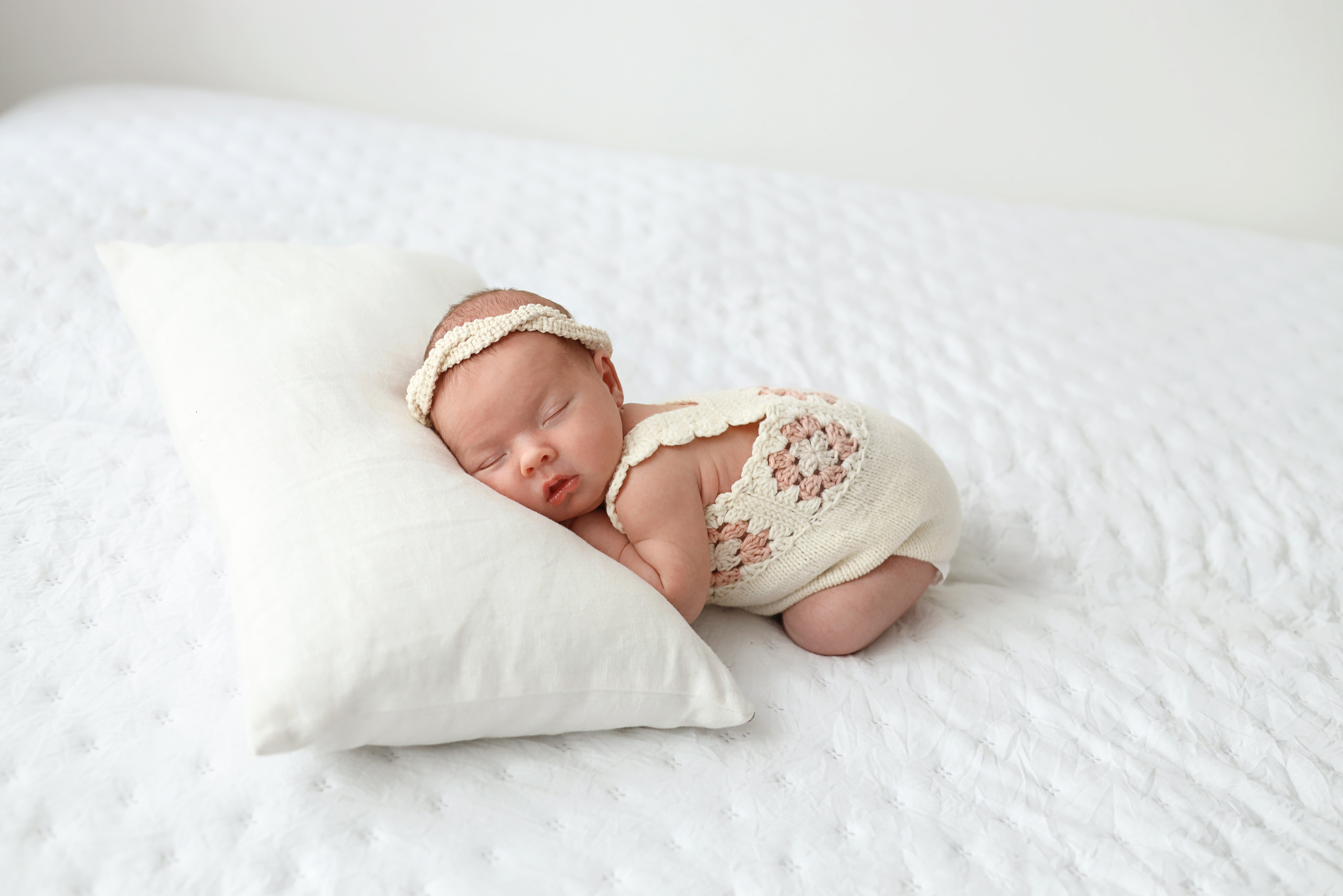 Ньюборн съемка в Москве. Фотосессия новорожденных. Фотограф новорожденных Москва. Ньюборн фотограф Москва