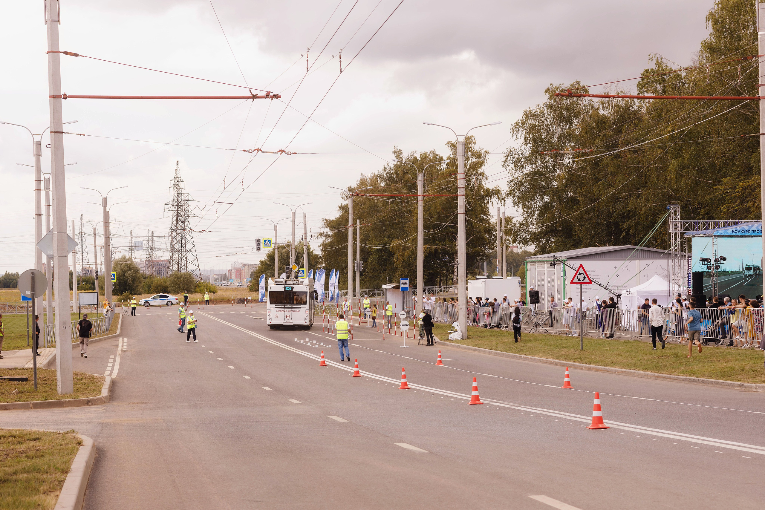 Лучший водитель троллейбуса России — 2024. Портретный и репортажный фотограф в Чебоксарах Андриян Чаркин