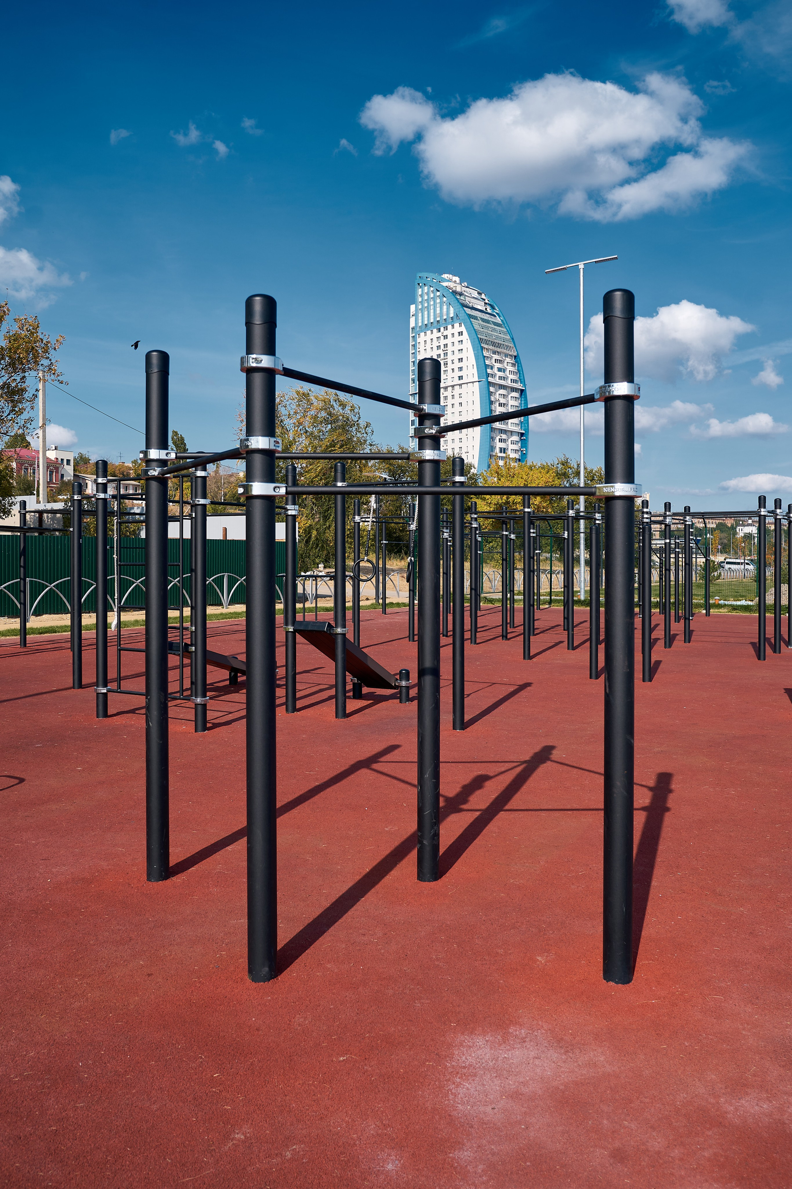 Спортивная площадка KENGURU PRO. Фотограф Никита Барановский