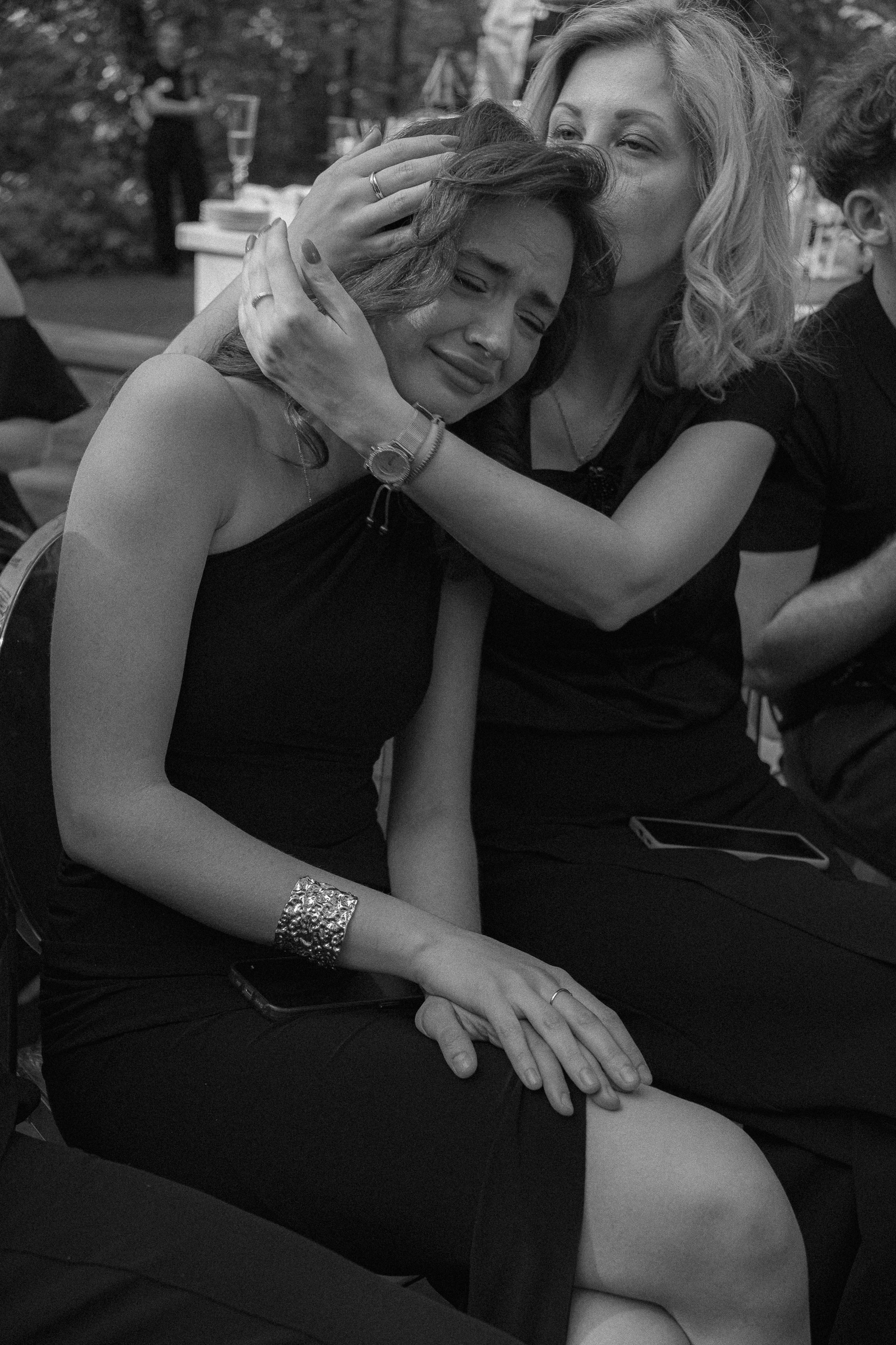 Love is all Around. Сентиментальная свадебная фотография