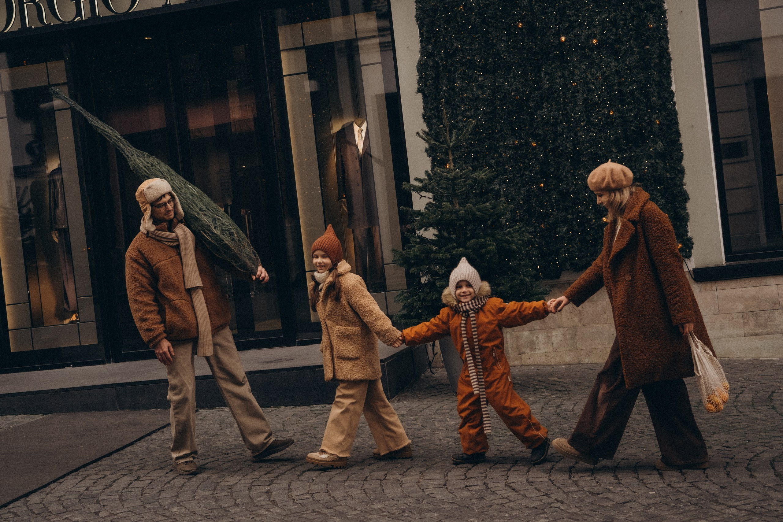 Тепло внутри. Москва. Фотограф в Тарусе Серпухове Москве Рина Дукежанова