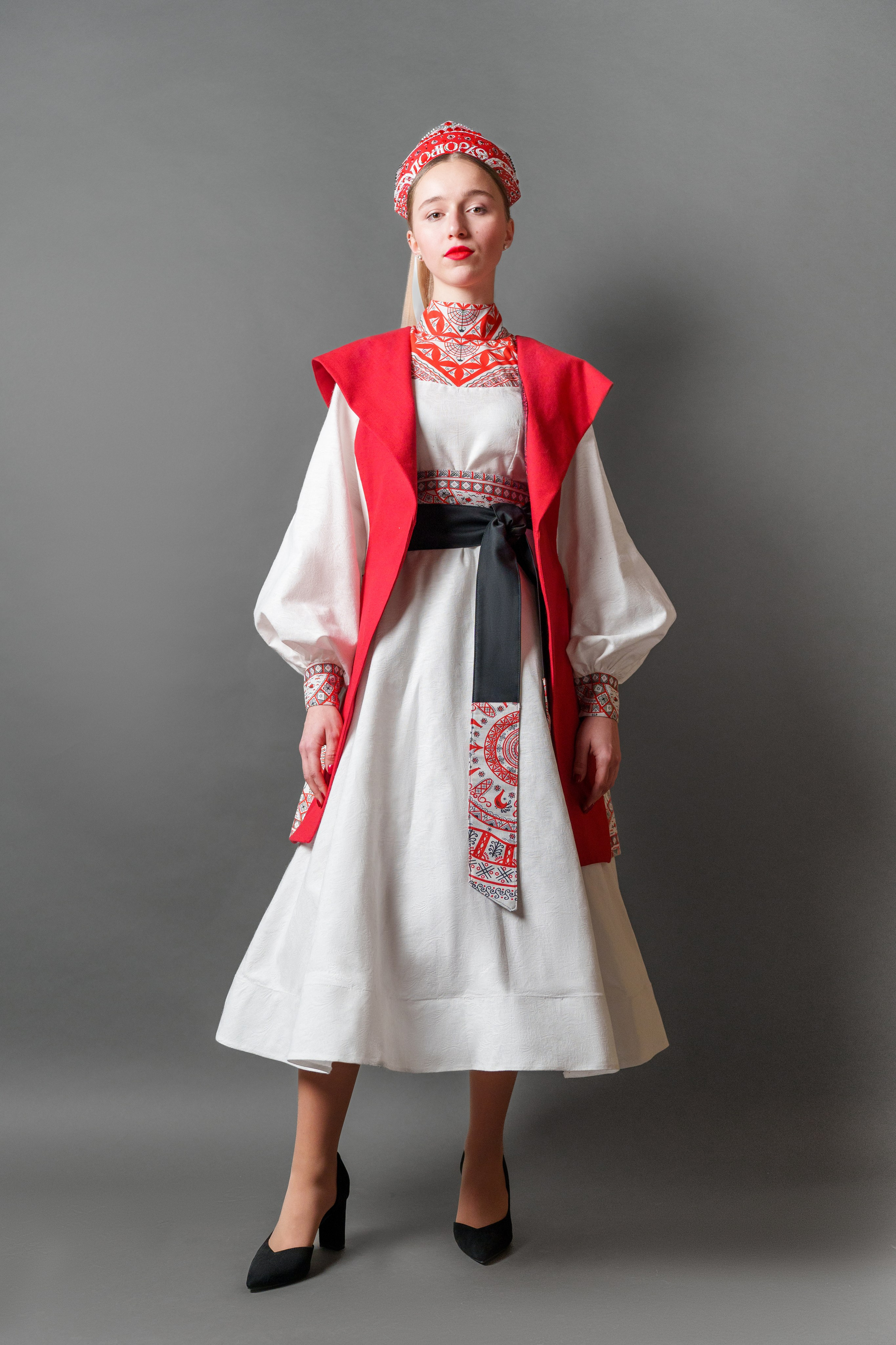 Коллекция одежды Елены Мошкиной «Мезень». Фотограф в Санкт-Петербурге Ибрагимова Алина