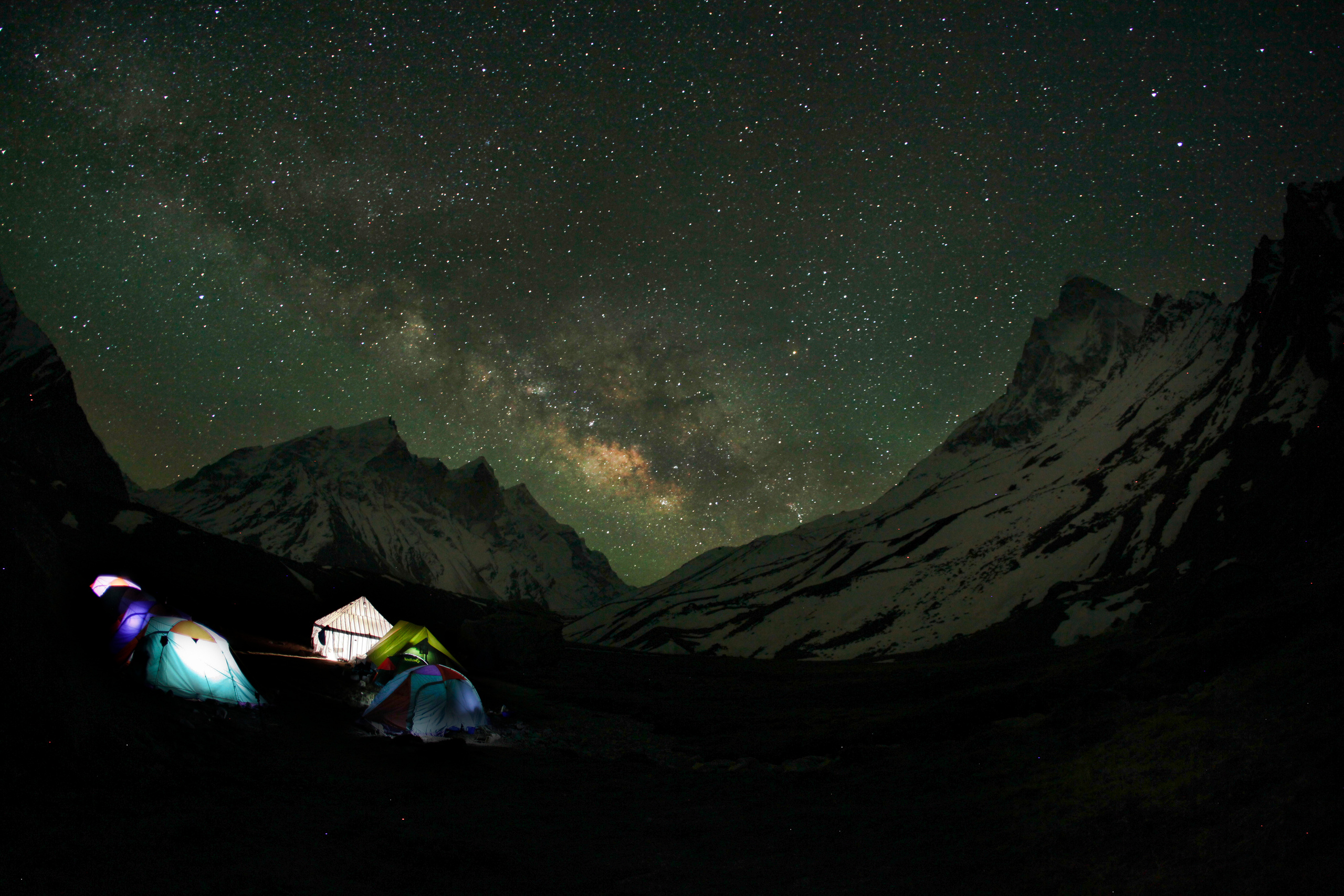 BASE jumping. Creative photographer Denis Klero