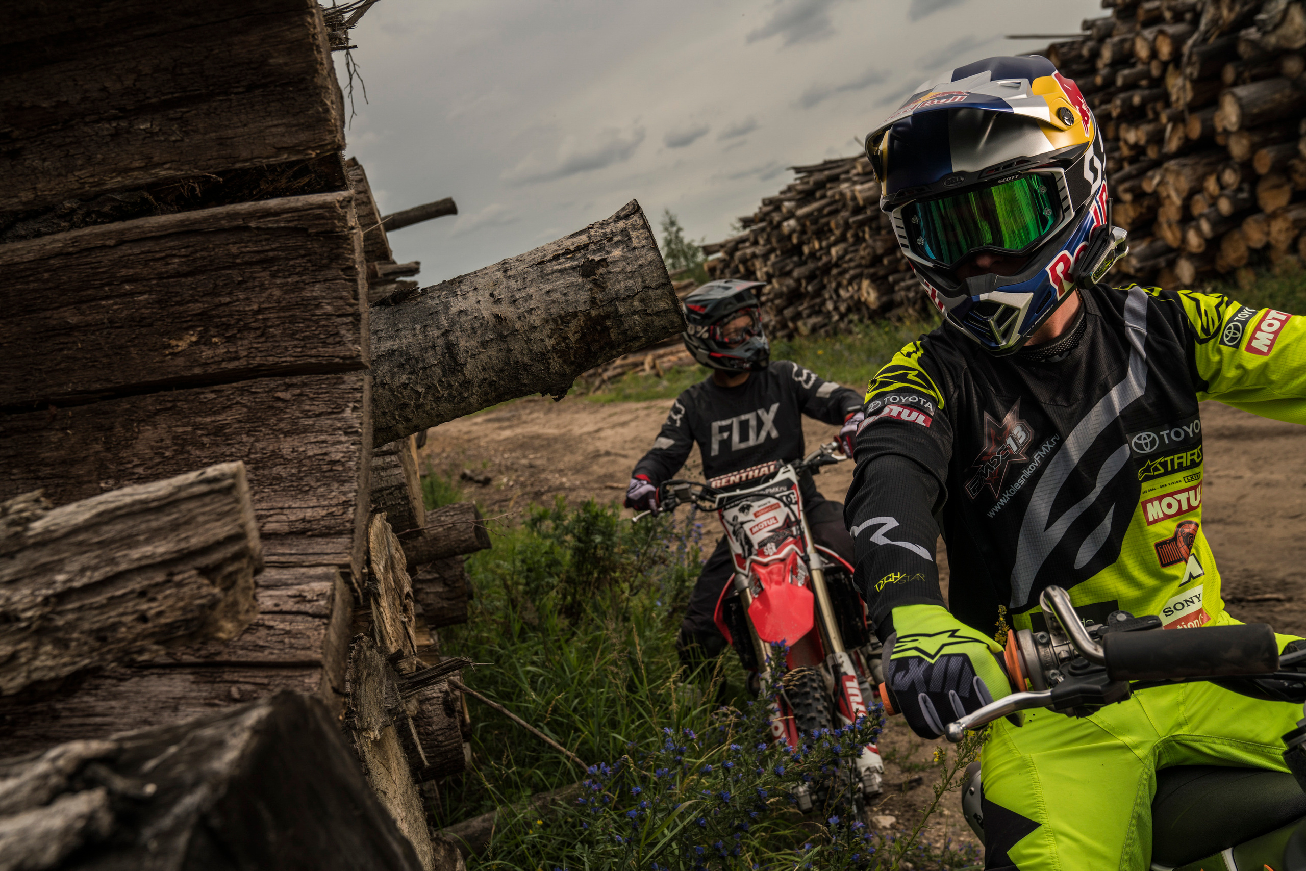 Cardo. Гарнитуры. Лето. Creative photographer Denis Klero